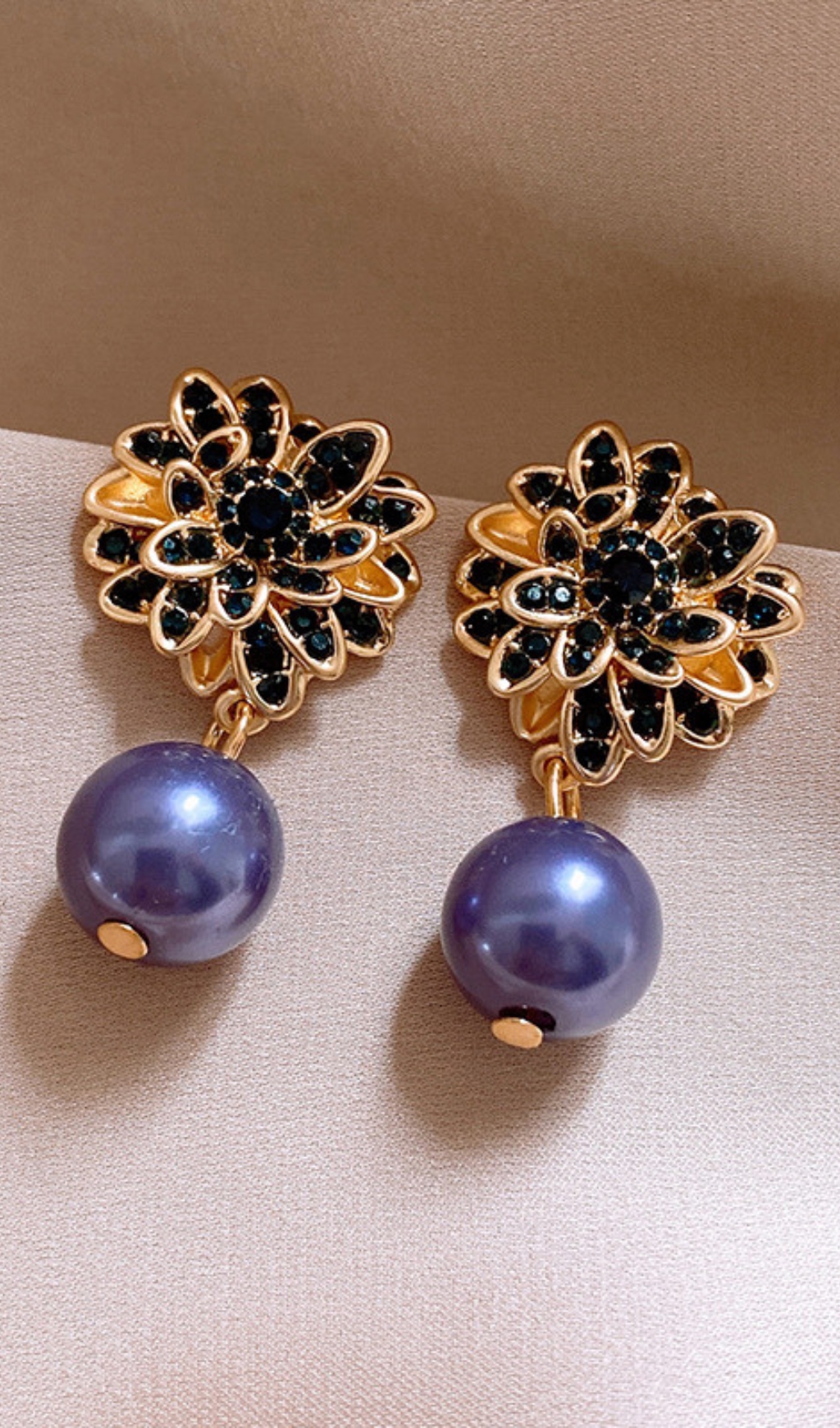 Fashionslee Women Danilo Flower Pearl Earrings