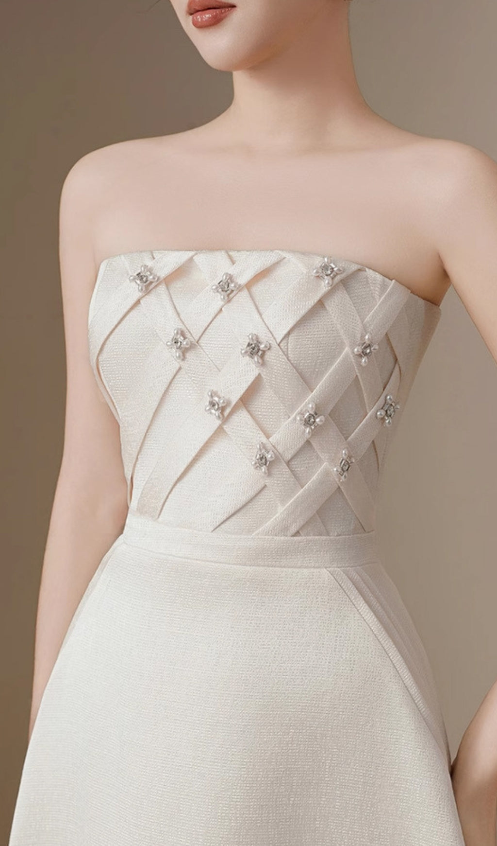 VIRAL WHITE STRAPLESS PEARL MIDI DRESS - OWNCI VIRAL WHITE STRAPLESS PEARL MIDI DRESS - OWNCI