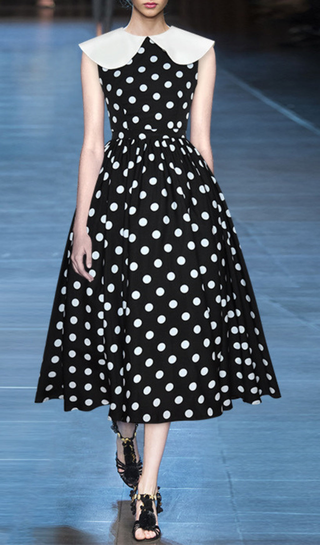 Fashionslee Women Aminali Dot Midi Dress