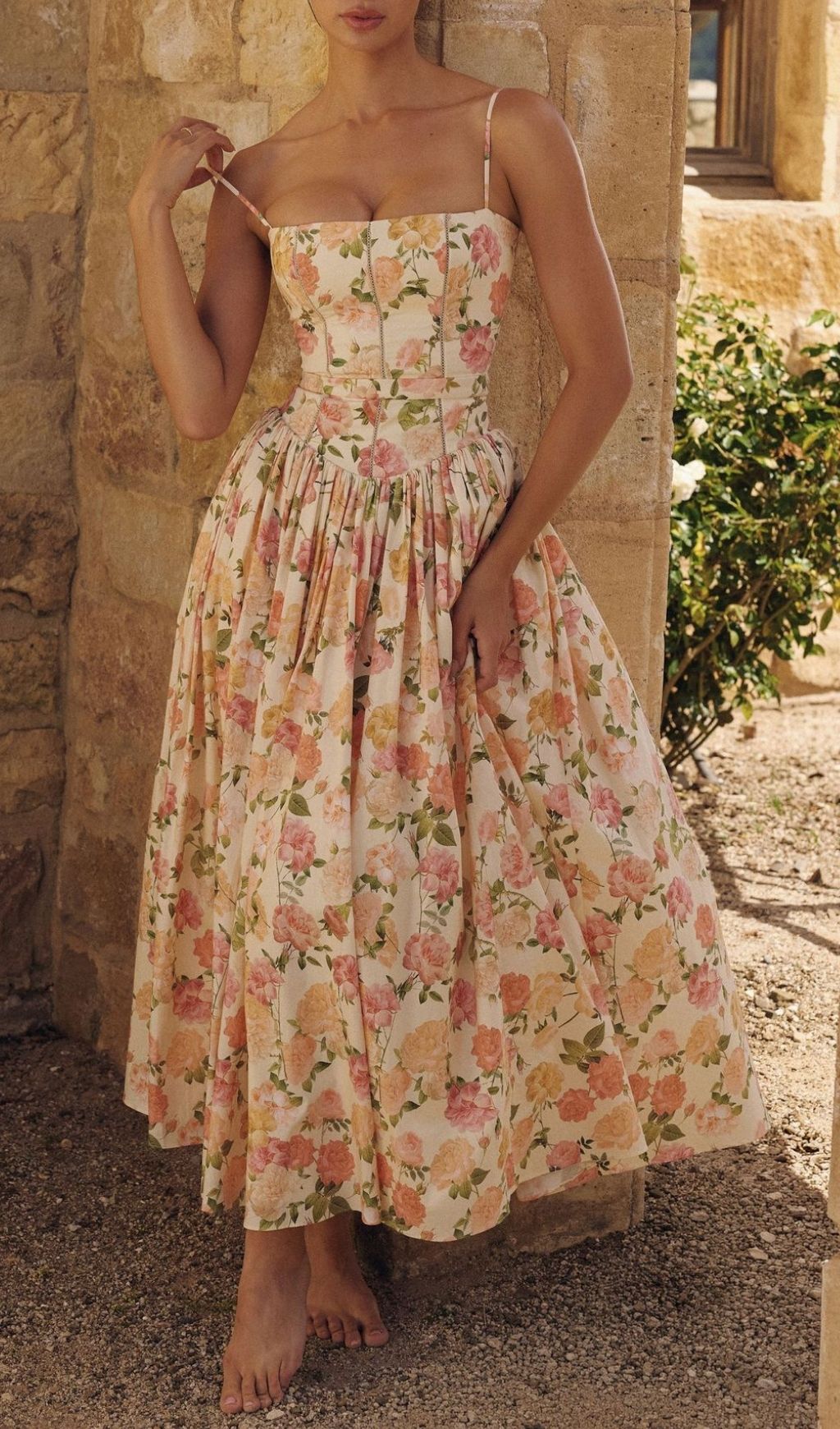 554e7c5c76d5a28d4d3c8478ffc57aca.jpg Fashionslee Women Laray Strappy Floral Maxi Dress
