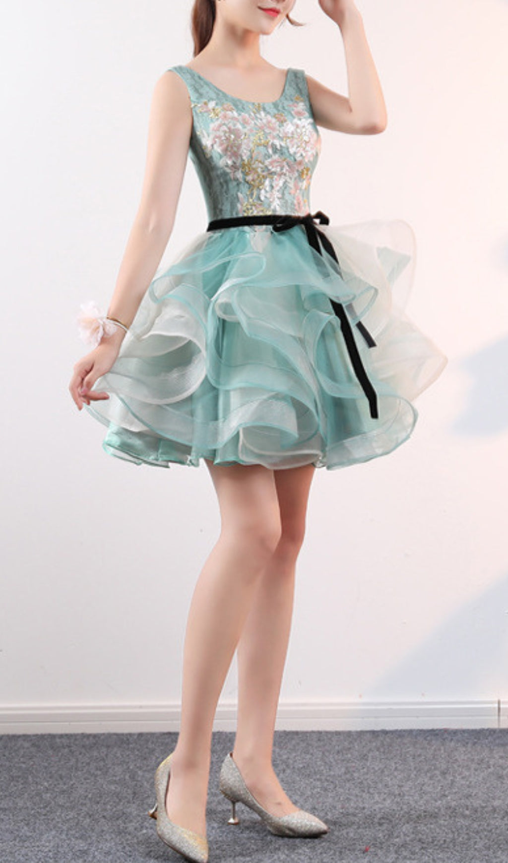 5698df8b411ebf6189a7c1b8bf5916ed.jpeg Fashionslee Women Aneko Flower Sequin Mini Dress