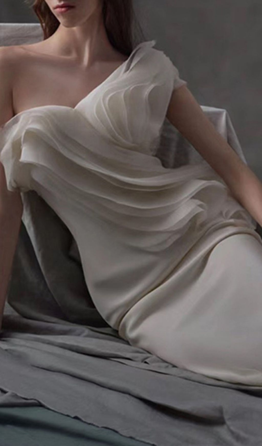 58f071dce1a34fa8a1374d96fb2f5888.jpg Fashionslee Women Leavitt White Ruffle Wedding Dress