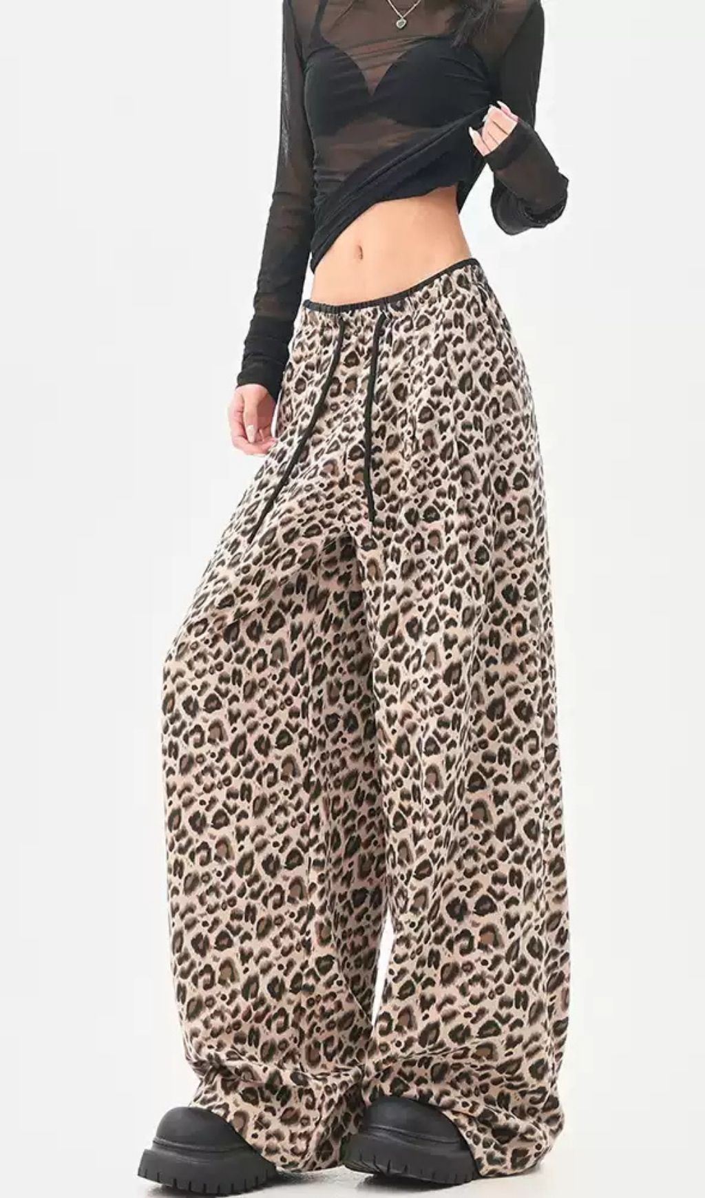 59faf1a7c7890719005dd27d7ab8cc61.jpg Fashionslee Women Lali Leopard High Waist Wide Leg Pants