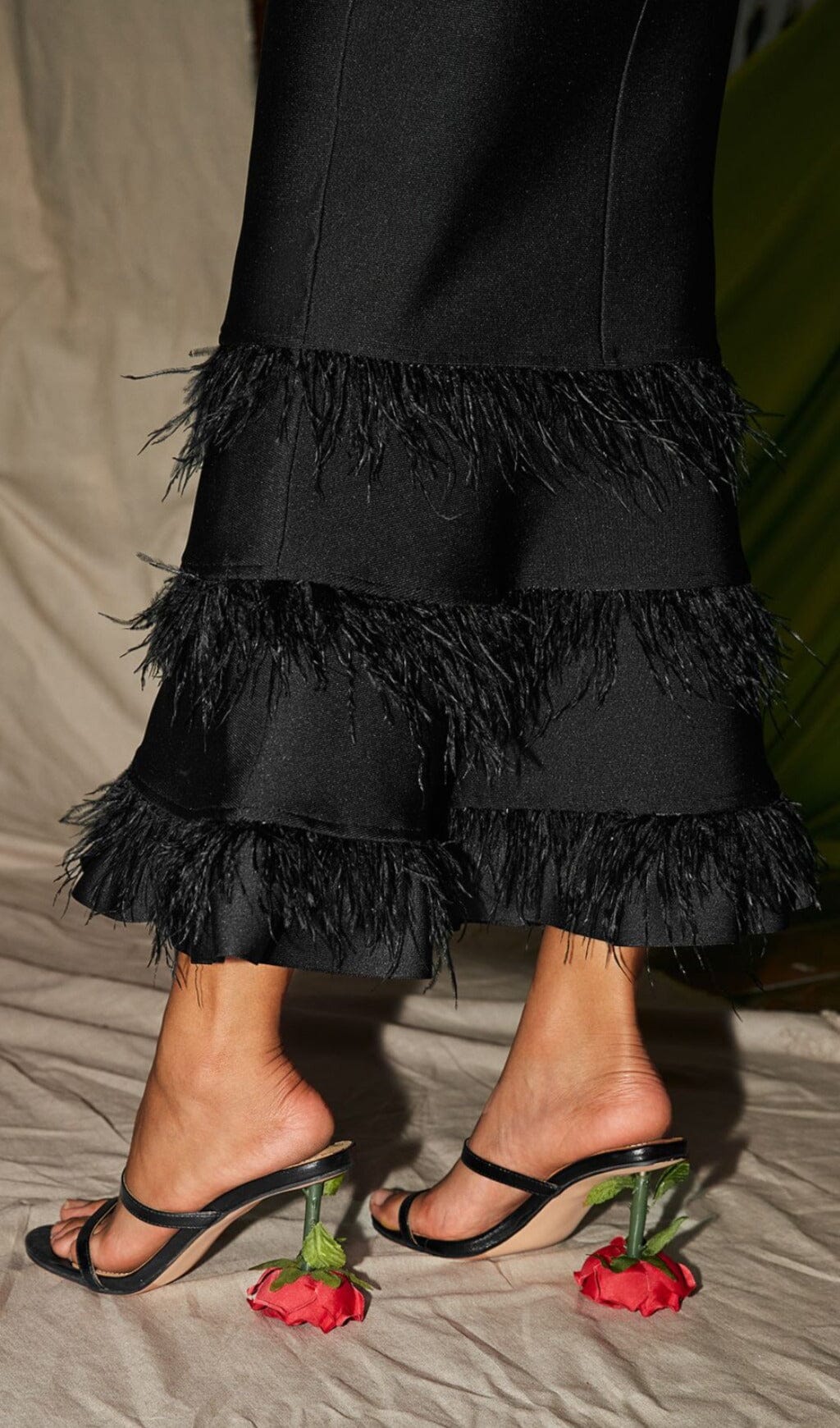 Fashionslee Women Rose Heels In Black
