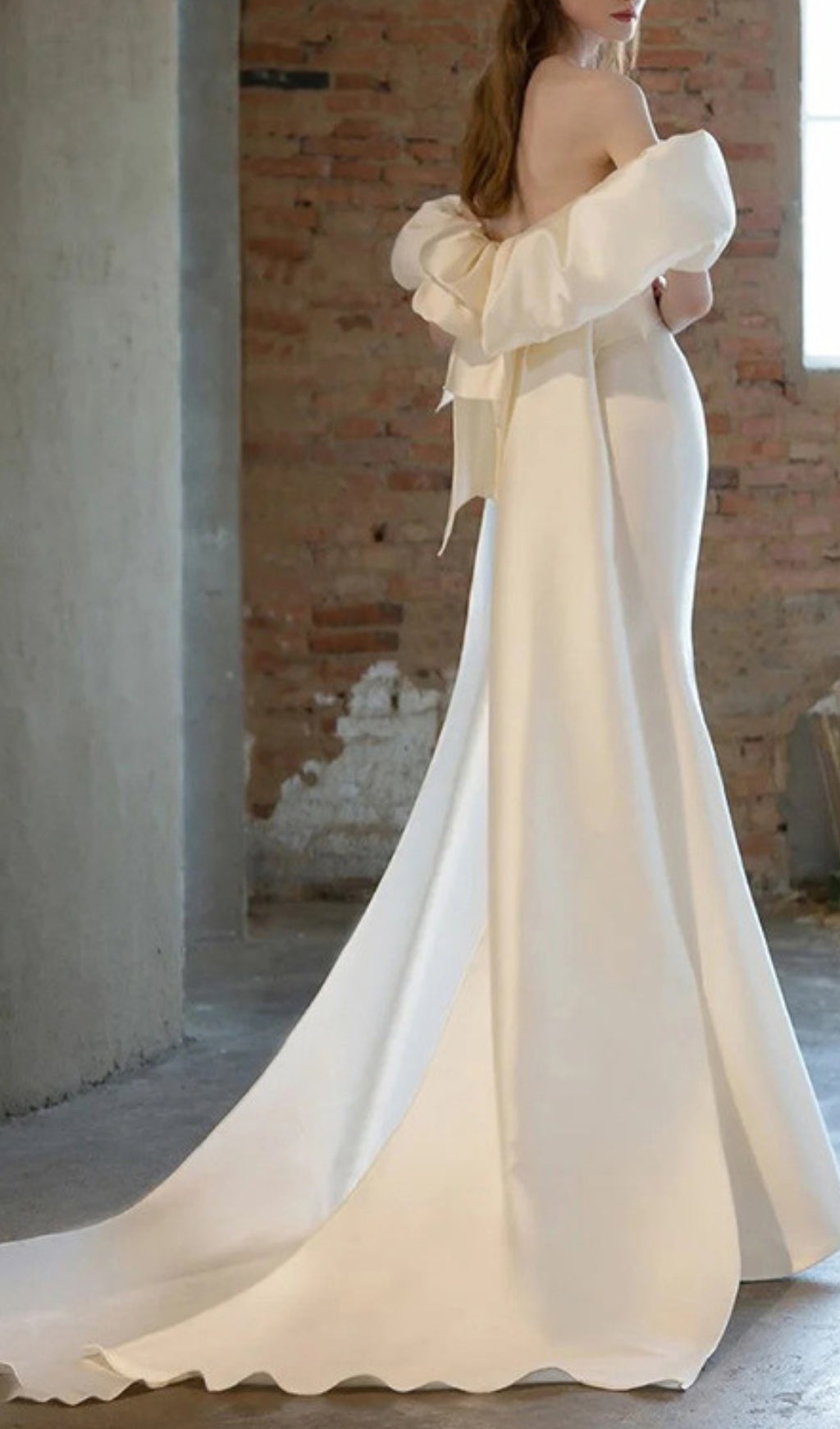 Fashionslee Women Avianna White One Shoulder Wedding Dress