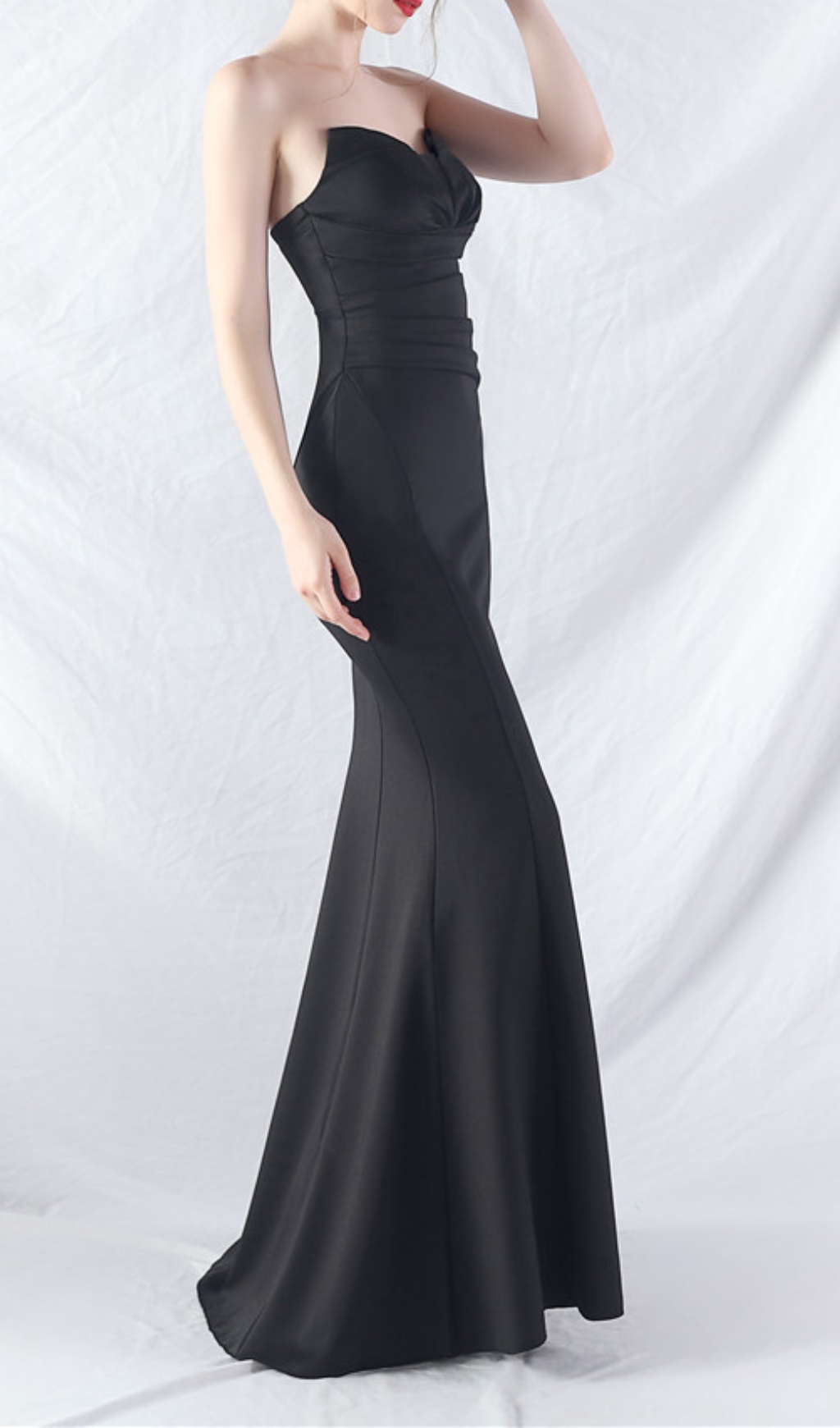 656e9745f3effefdc42eeeb6e8065943.jpg Fashionslee Women Chrina Black Strapless Ruched Maxi Dress