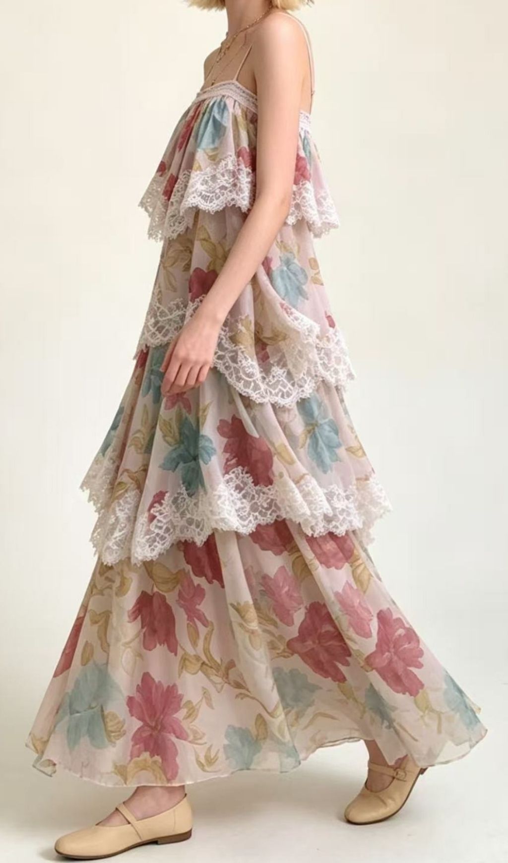 Fashionslee Women Kôichi Strappy Lace Printed Maxi Dress