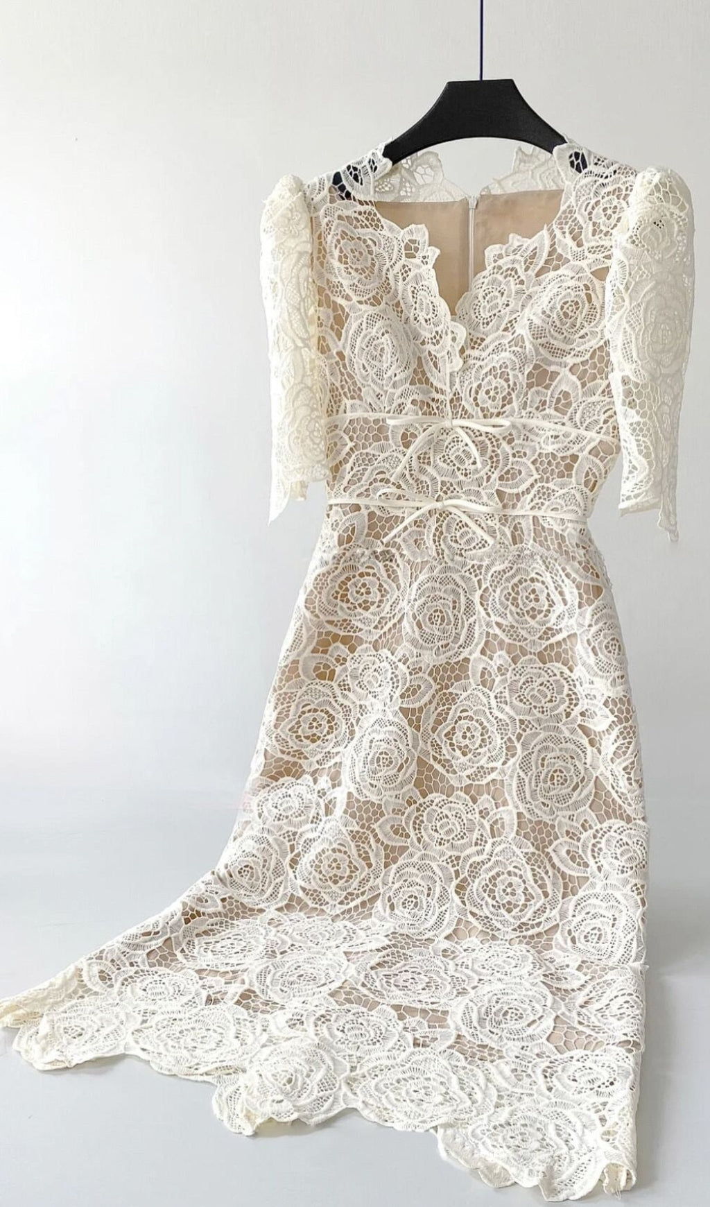 Fashionslee Women Alayja White Rose Embroidery Midi Dress