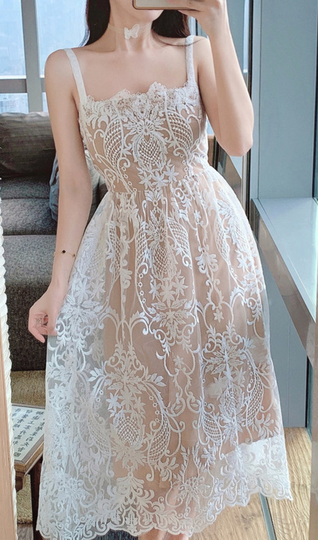 694894cc8dde4f5f33776998acb232ab.jpeg Fashionslee Women Anouck Lace Embroidery Midi Dress