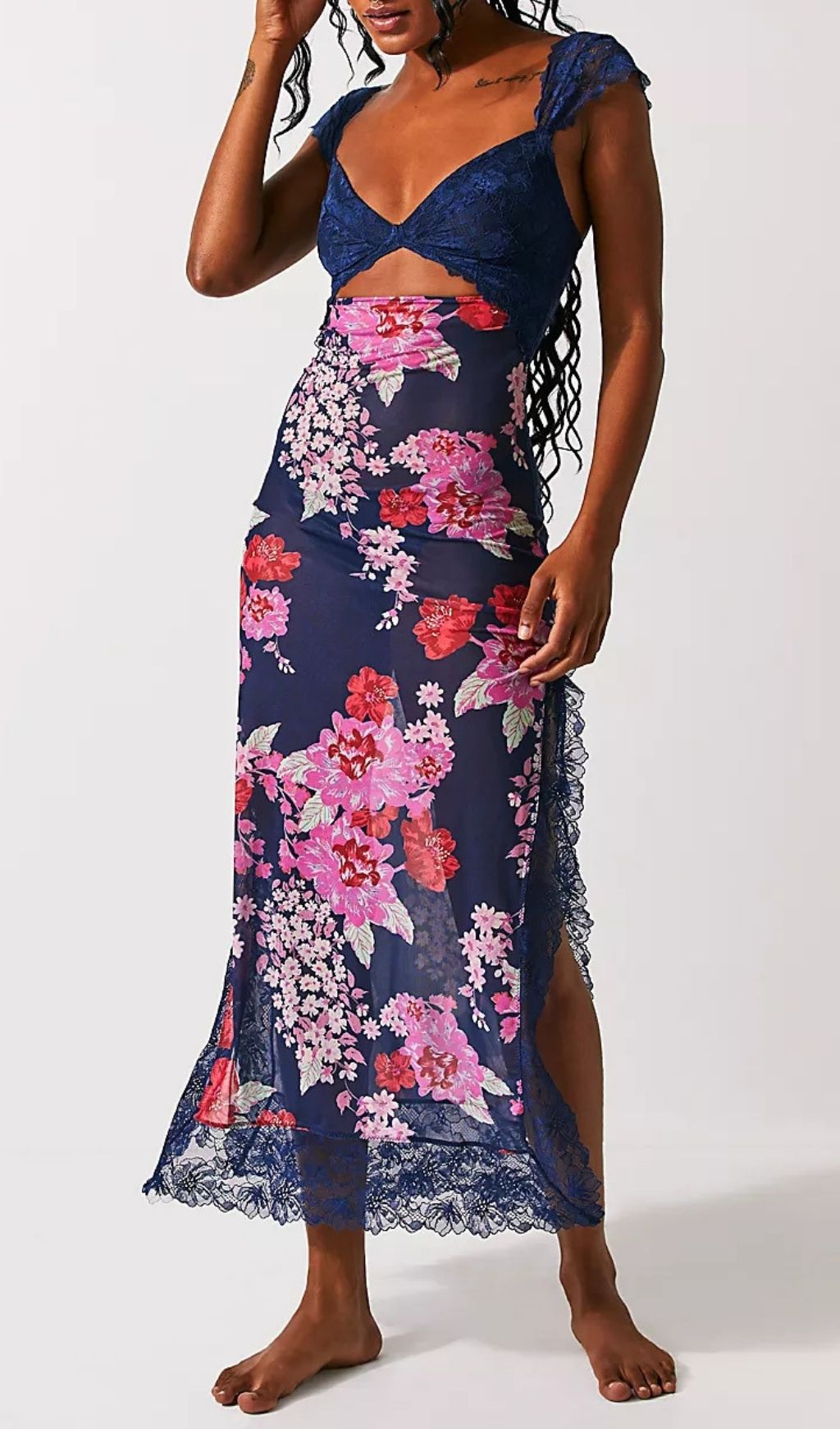 6c0af2ae9bb41132afb83c70e40cf740.jpg Fashionslee Women Ladee Lace Floral Midi Dress