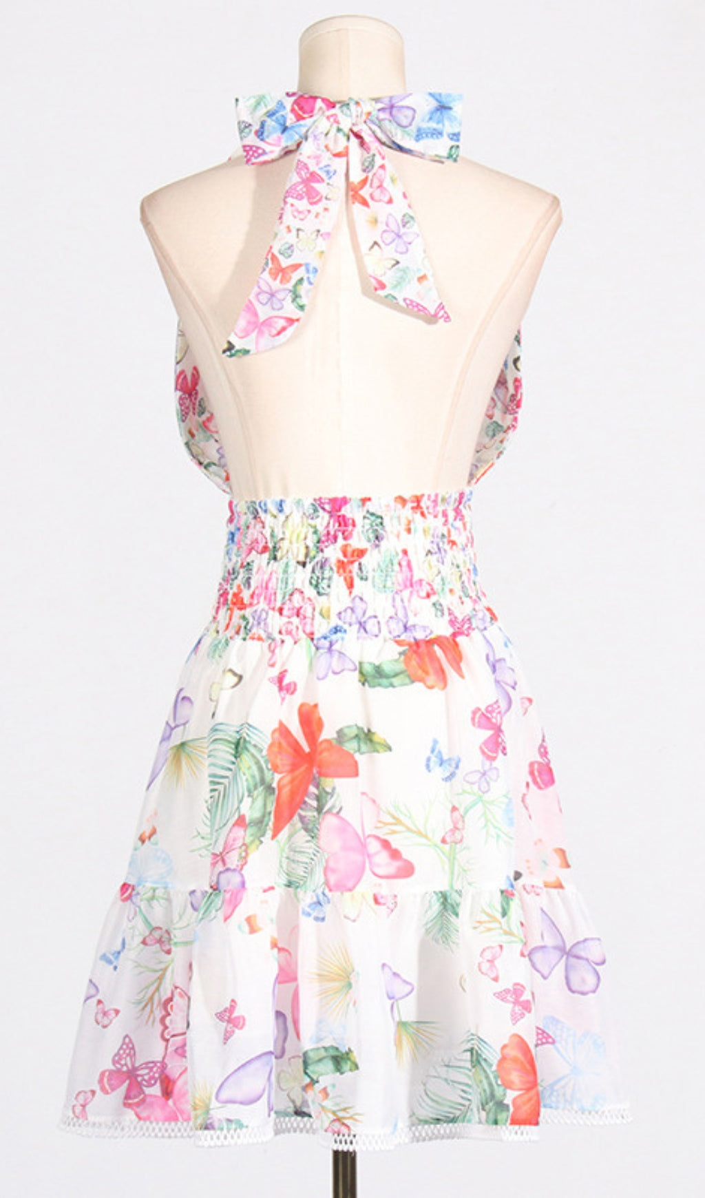 6d3d31c8a99a6cb3f921f6f348aad45f.jpeg Fashionslee Women Aglaea Halter Floral Mini Dress