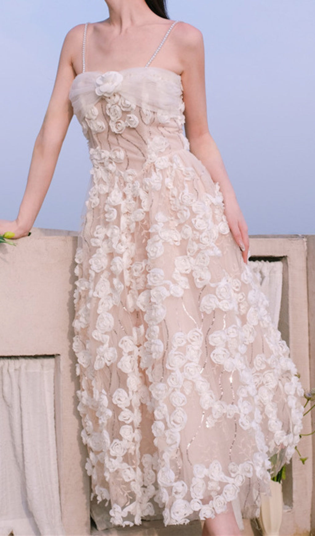 Fashionslee Women Aphra Floral Rhinestone Midi Dress