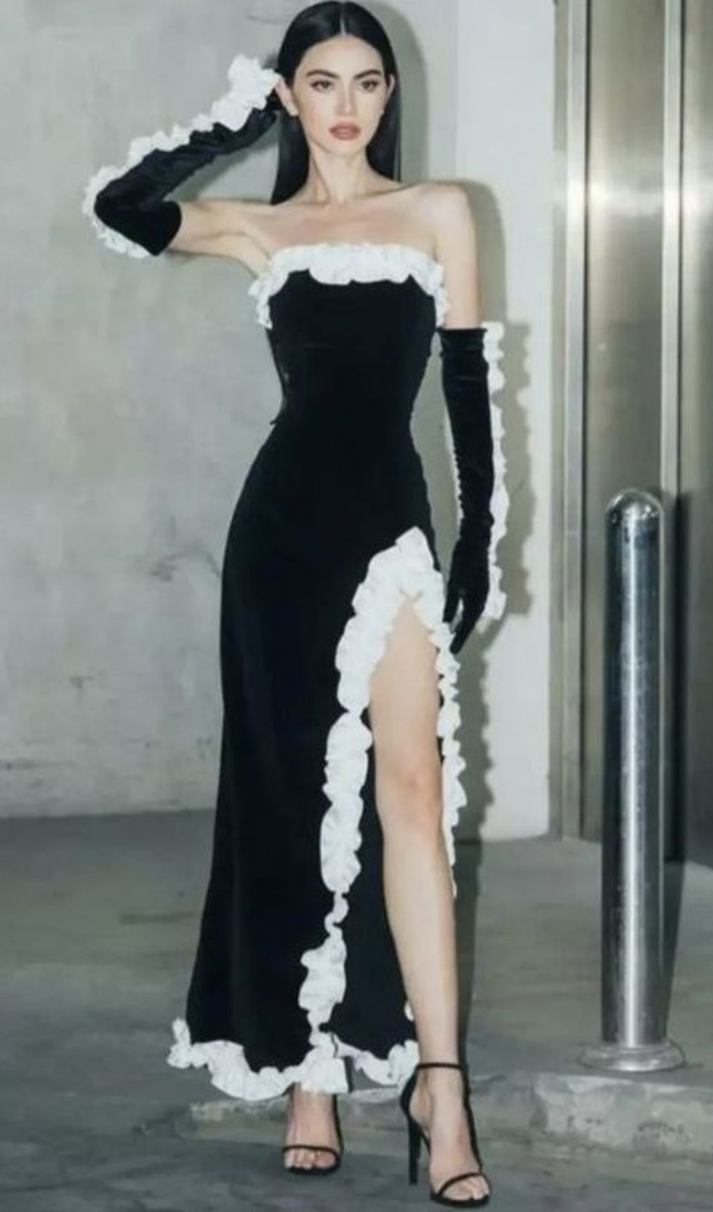96a2d707c7ffaf0ad1620ff11e0944ff.jpeg Fashionslee Women Atica Ruffle Split Maxi Dress