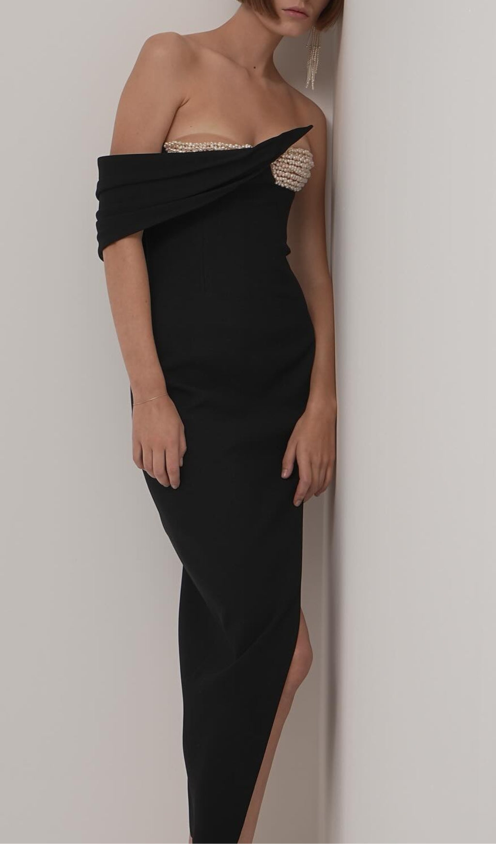 9796f328abafaf27b8dac8922f637aa2.jpeg Fashionslee Women Alizeh Black Pearl Embellished Maxi Dress