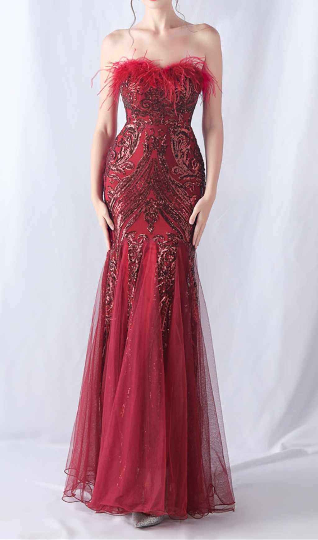 9d538f6c7ab3c30377f08e863af27025.jpg Fashionslee Women Choire Red Sequin Feather Maxi Dress