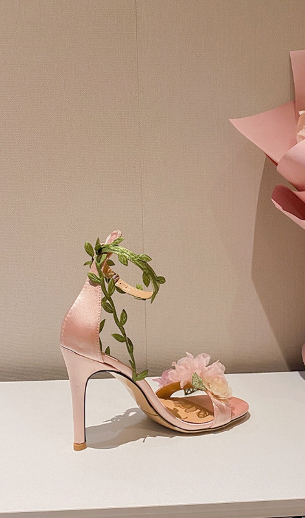 9f371c44a70da761035894def0cf65b8.jpg Fashionslee Women Lacee Flower Heels