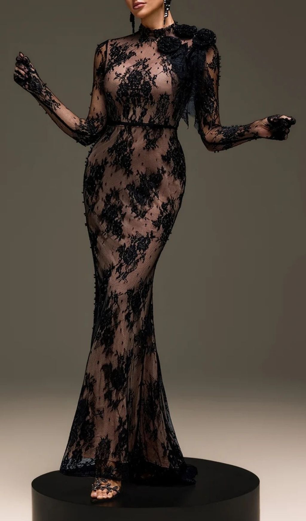 Fashionslee Women Varnelis Backless Pearl Lace Maxi Dress