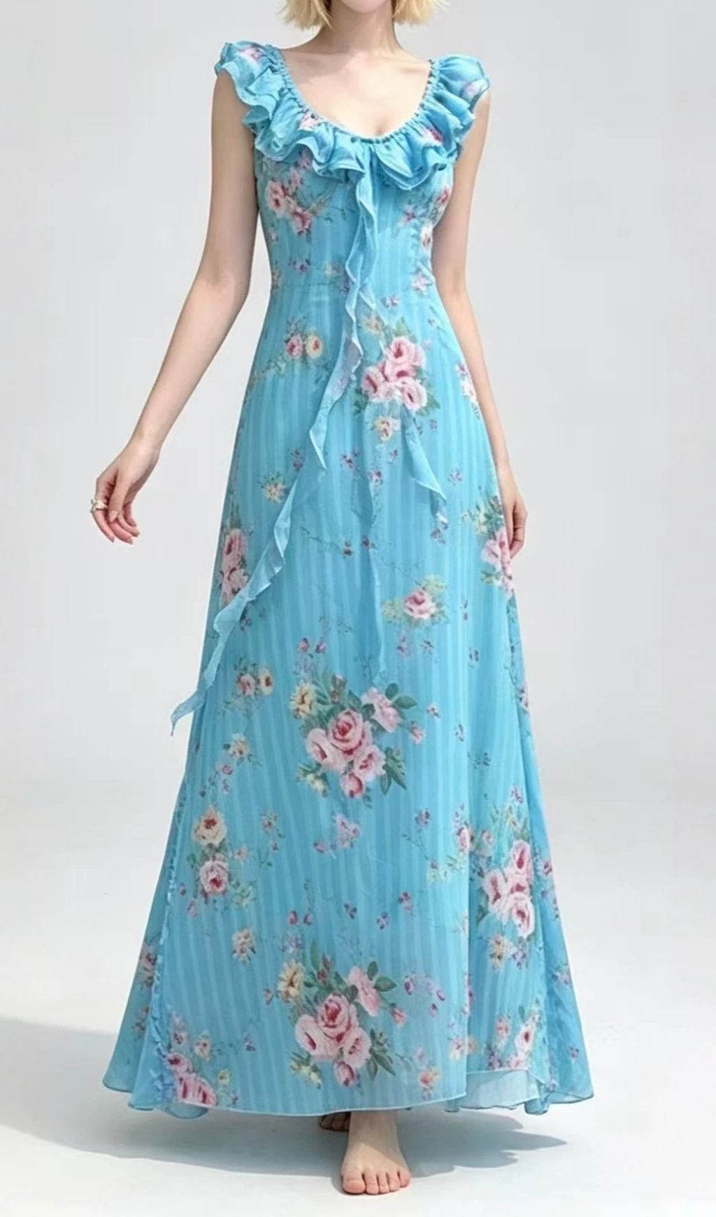 a1e1fb386642c263d5e854eb455607d8.jpg Fashionslee Women Lavali Blue Floral Ruffle Maxi Dress