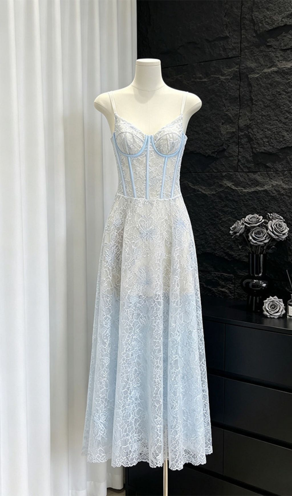 a428aac674f666110049a4dd56035341.jpg Fashionslee Women Lachesis Strappy Lace Corset Midi Dress