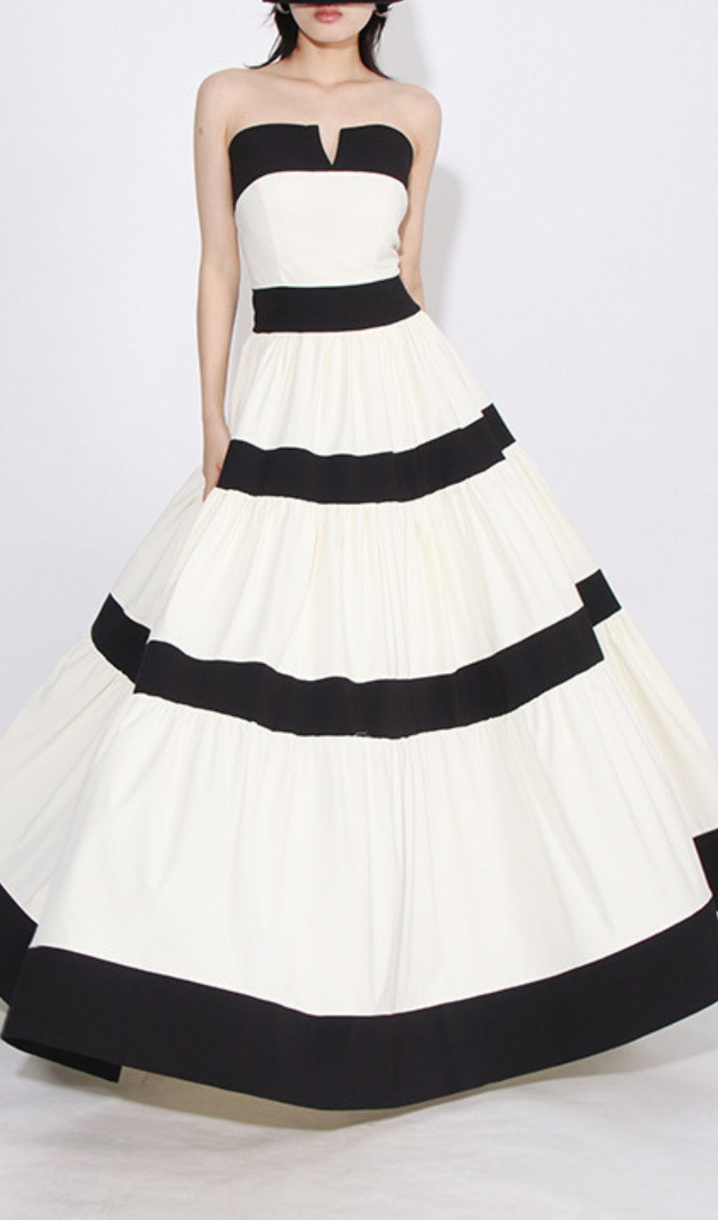b0d99de9db30ad6f3783d8612a583c10.jpeg Fashionslee Women Archana Strapless Bow Maxi Dress