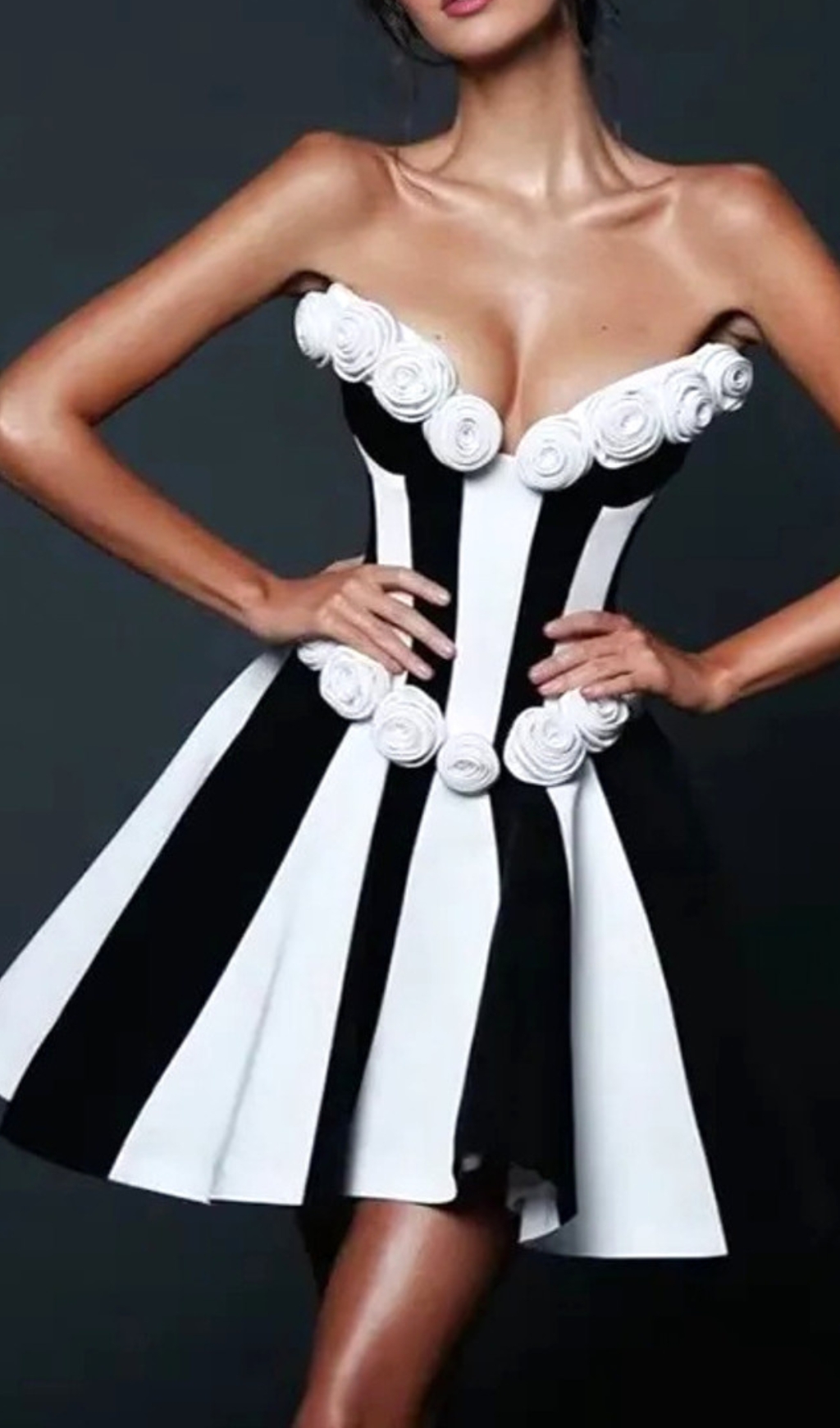 Fashionslee Women Clodia Strapless Flower A-Line Mini Bandage Dress