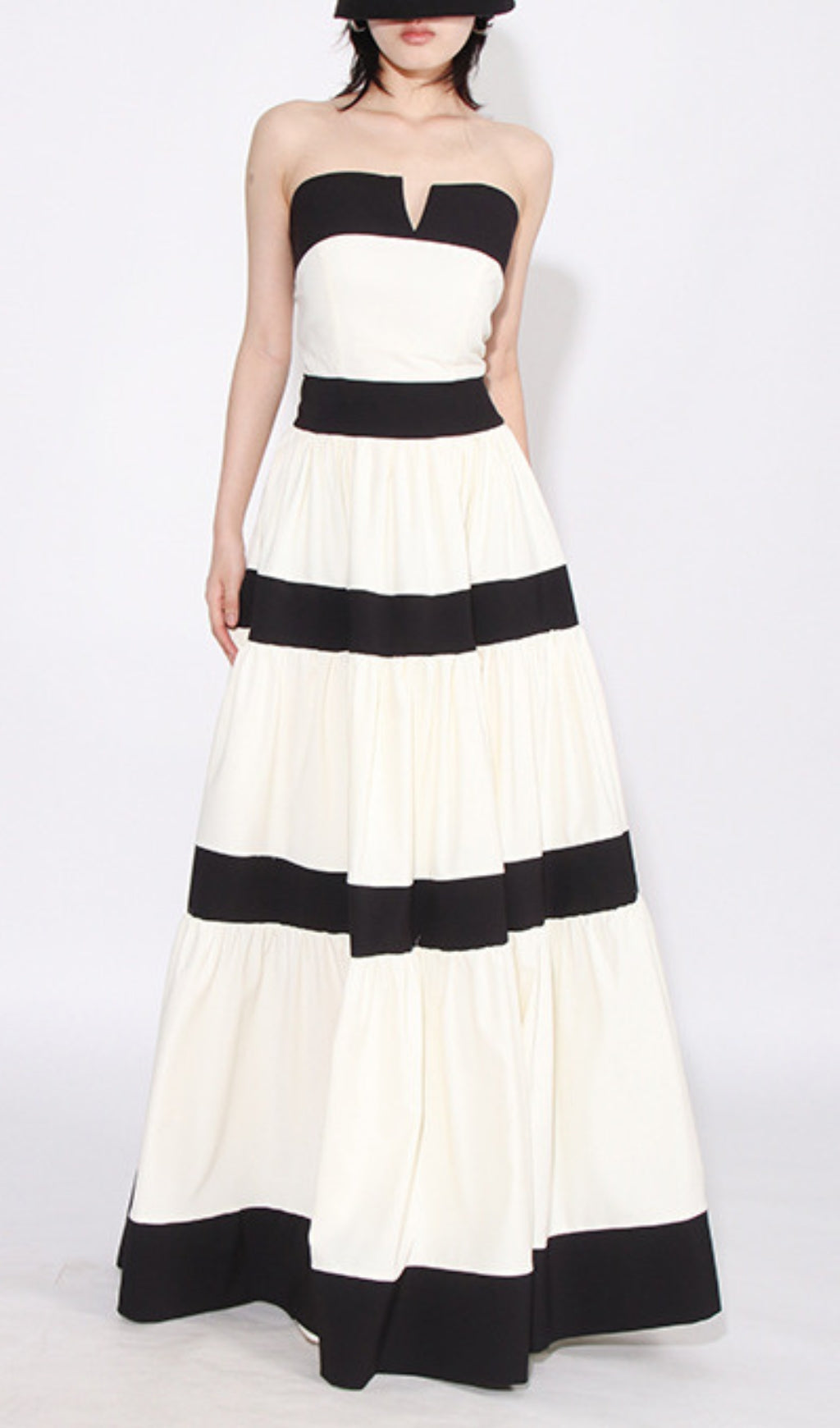 Fashionslee Women Archana Strapless Bow Maxi Dress