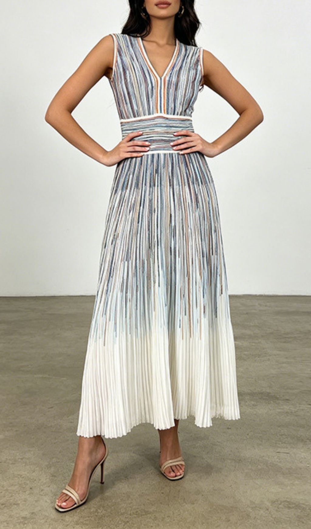 Fashionslee Women Lauralei Sleeveless V-Neck Stripe Maxi Dress