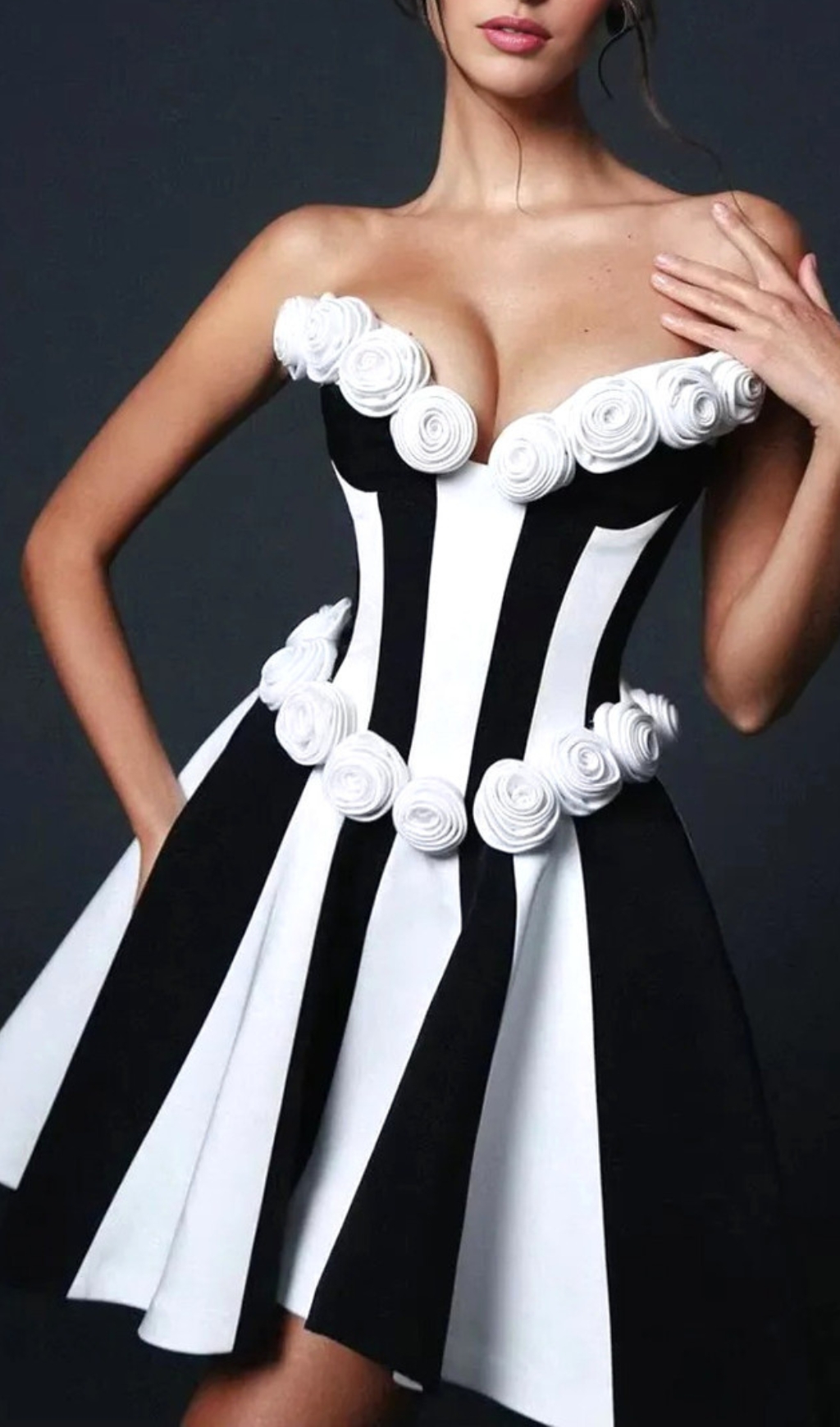 Fashionslee Women Clodia Strapless Flower A-Line Mini Bandage Dress