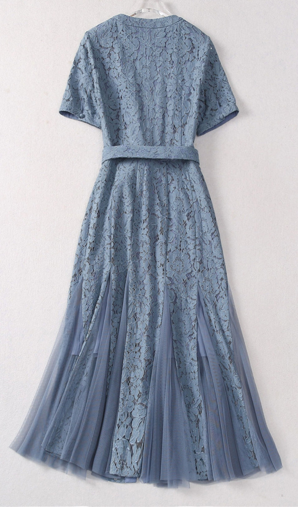 c8bf304fec17323c3d3618cfbc872a04.jpeg Fashionslee Women Audriana Blue Lace Midi Dress