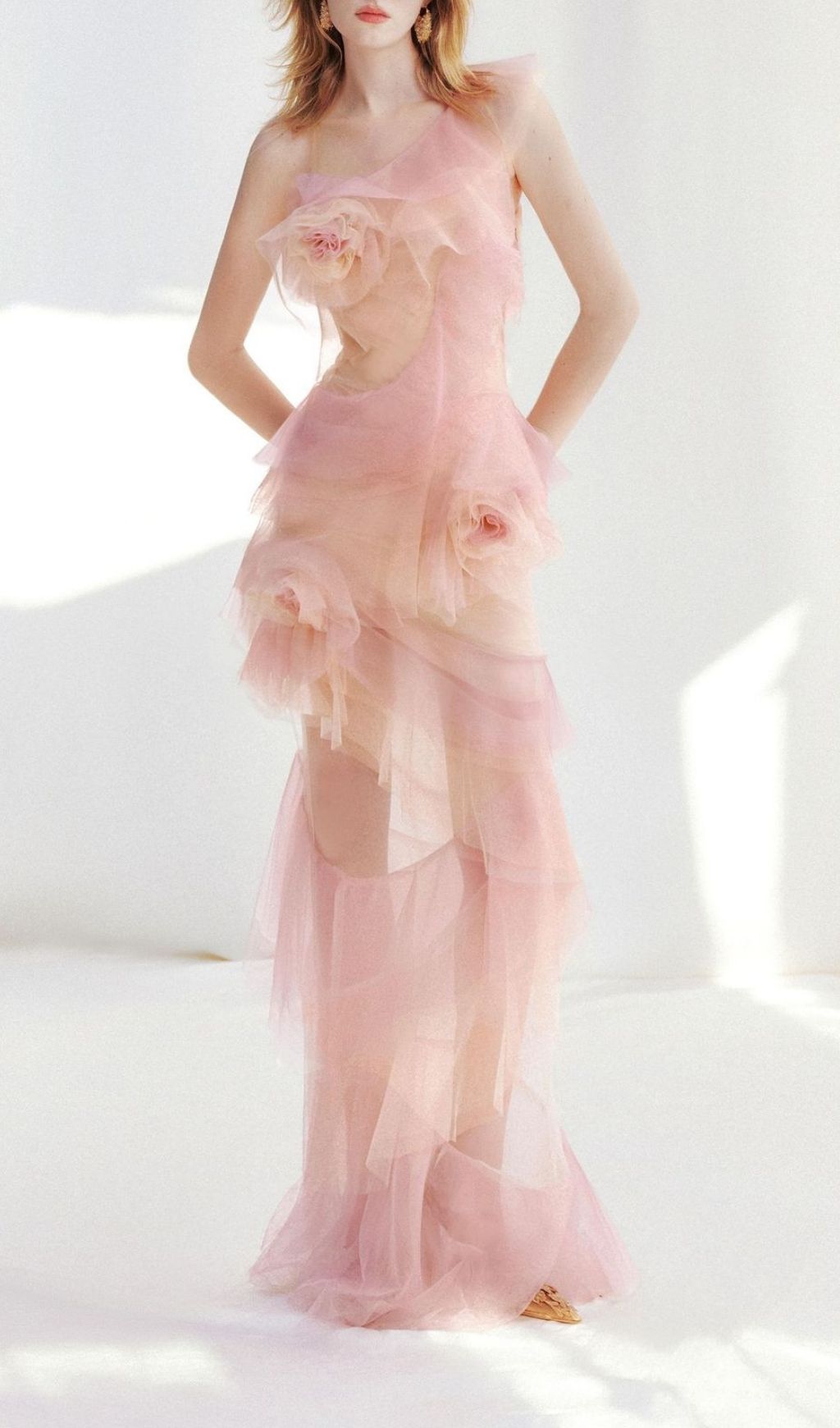 Fashionslee Women Kline Gradient Pink Ruffle Mesh Flower Maxi Dress