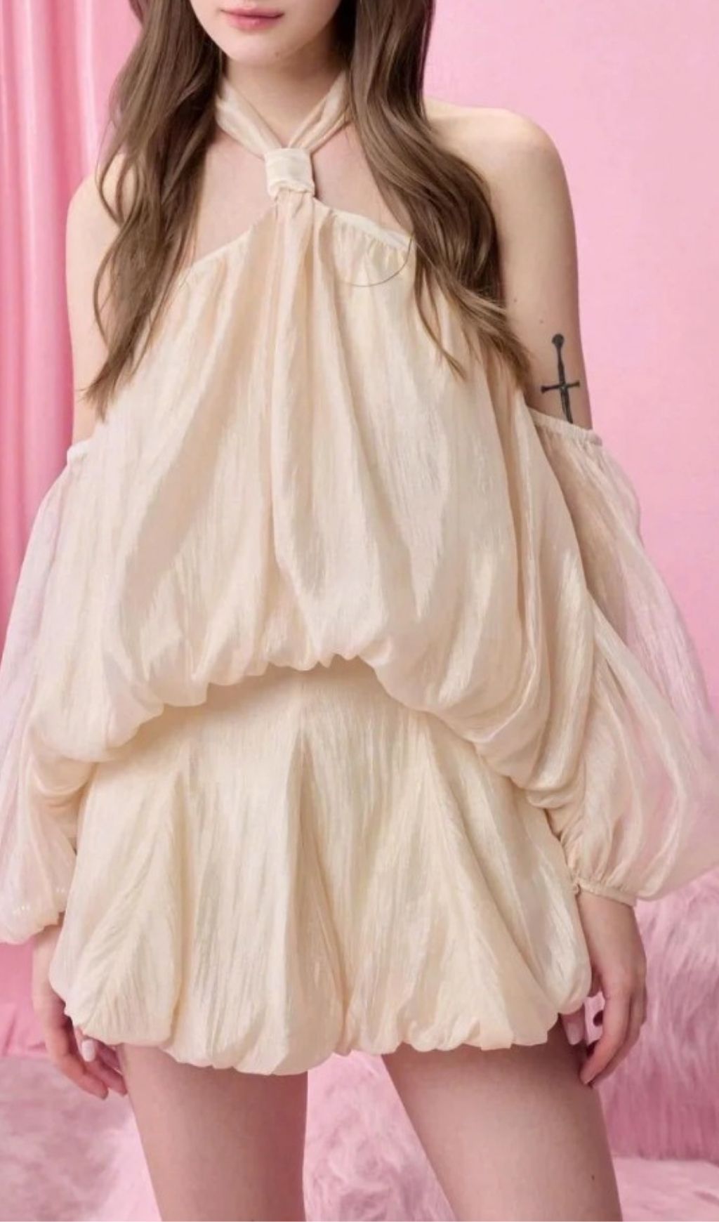 deed08f9dc9a47d153e2df589f7b6838.jpg Fashionslee Women Kuniye Apricot Halter Mini Dress