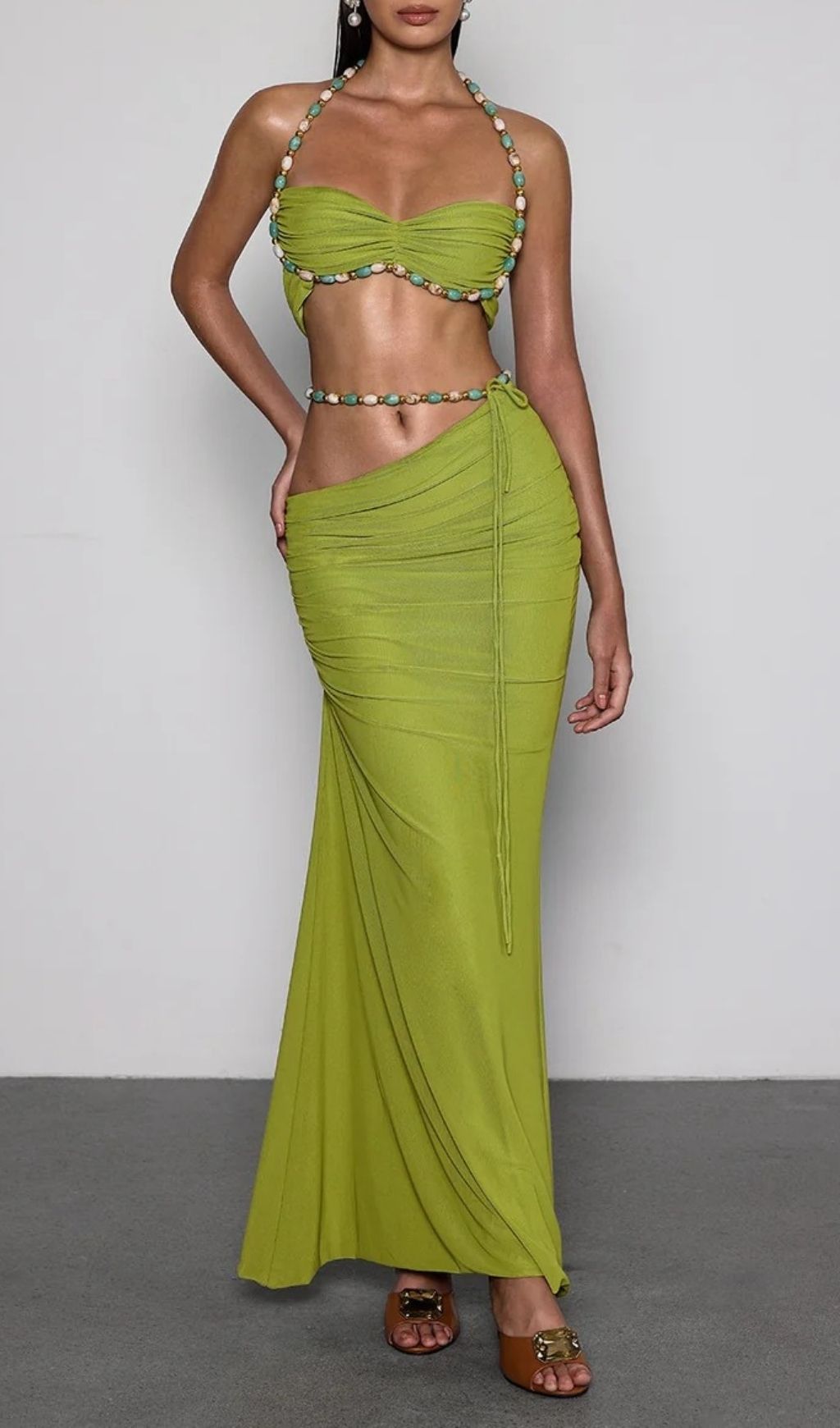 e2f31323436769684fc0189a26ffcd52.jpg Fashionslee Women Eryna Halterneck Ruched Skirt Set In Chartreuse