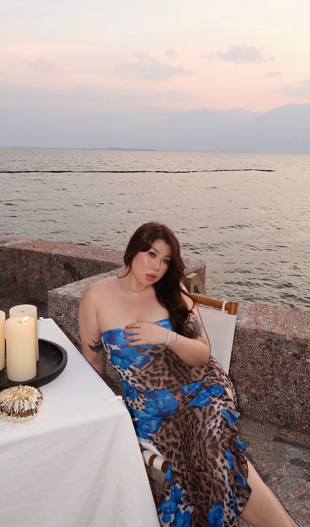 e30daa74e031f350b1613630f9675e8e.jpg Fashionslee Women Laine Blue Strapless Leopard Slit Plus Size Maxi Dress