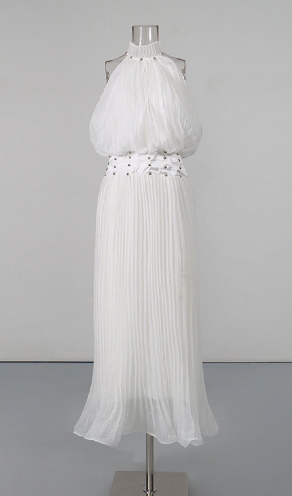 Fashionslee Women Brithoran Sleeveless Pleated Maxi Dress