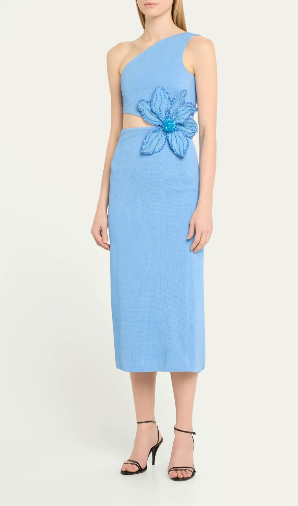 ec046adb55a5623c064a6d57c2ae820d.png Fashionslee Women Aliyah Blue Flower Bandage Midi Dress