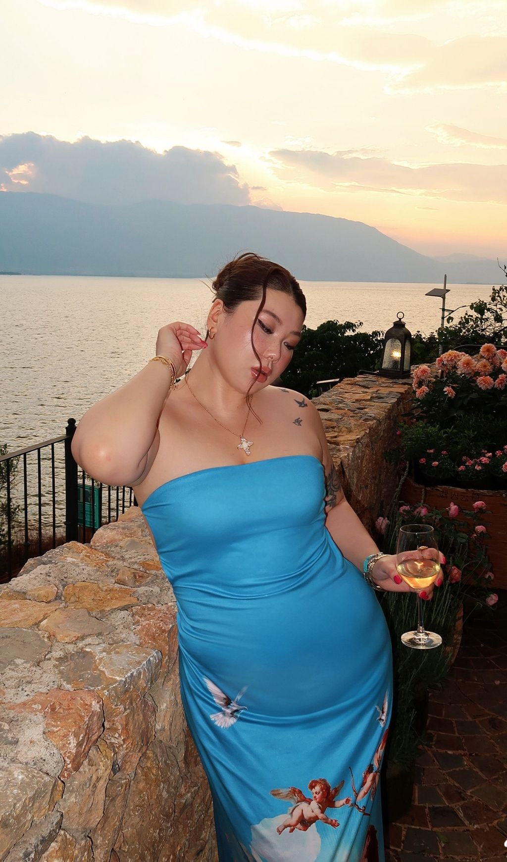 ed579bcd27ececa7ee1e293400a48774.jpg Fashionslee Women Lacie Blue Strapless Printed Plus Size Maxi Dress