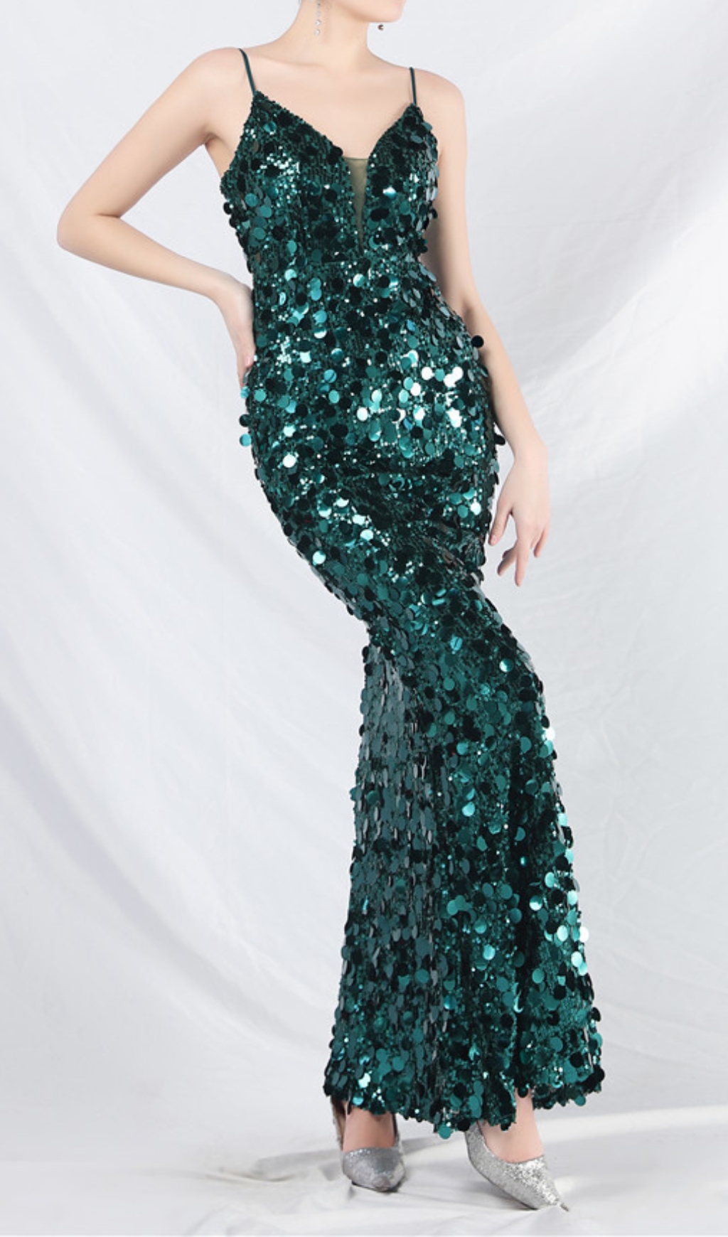 ee3845441c3a044b17a6f4b7f2b4fff5.jpg Fashionslee Women Chole Green Strappy Sequin Maxi Dress