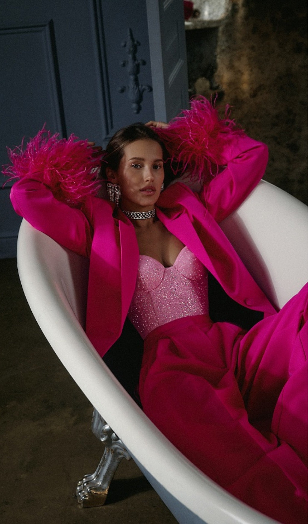 efb9af806ae6dc3e01a1edbe1c1d57c5.jpeg Fashionslee Women Aniek Feather Blazer Two-Piece Set