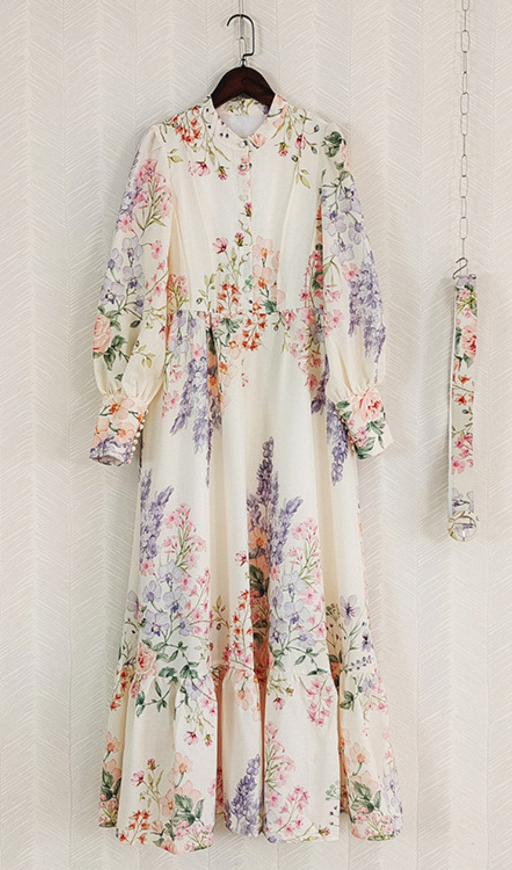 f2b619c7a38a787f5b139e411075183e.jpeg Fashionslee Women Amarine Floral Printed Maxi Dress