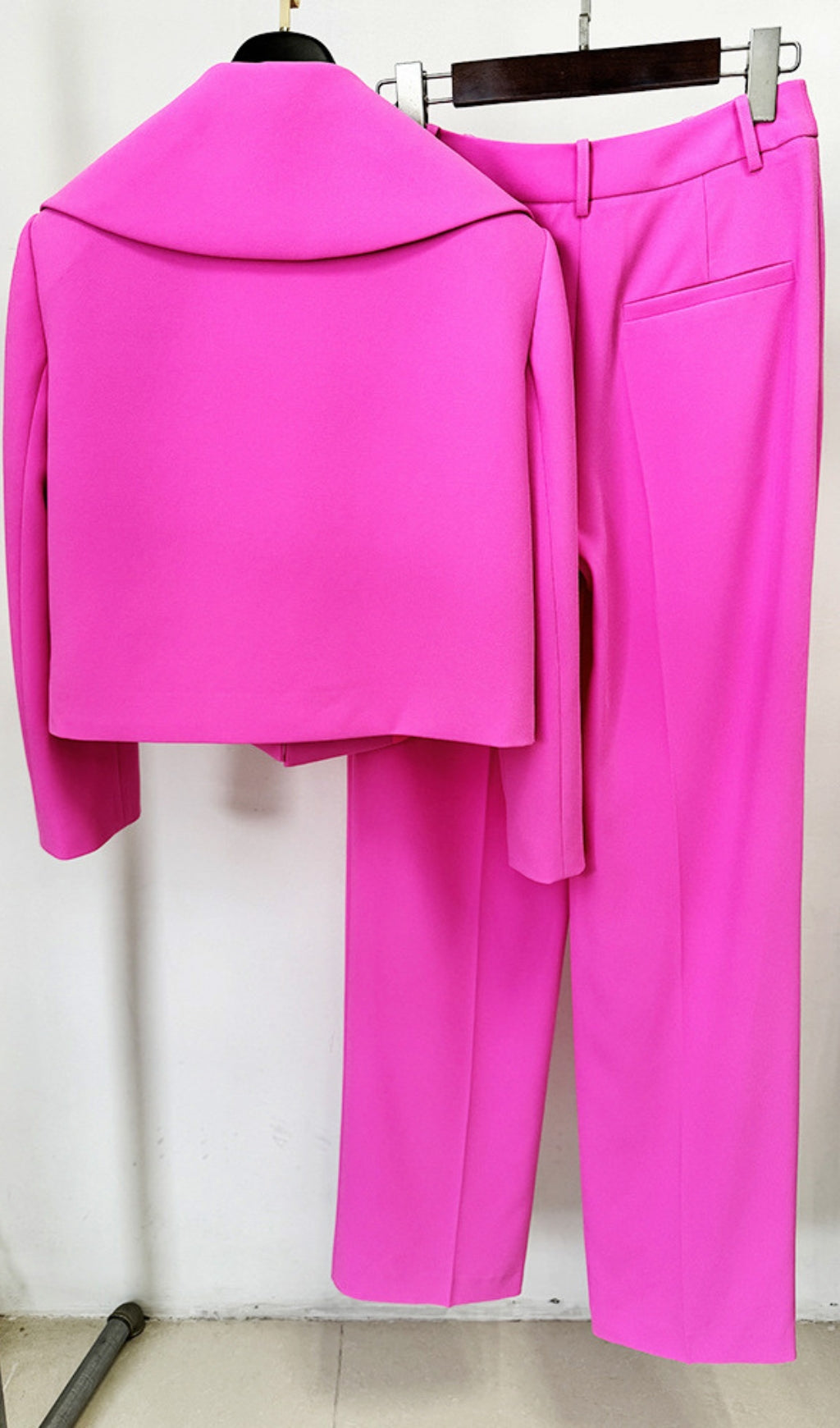 f88d31ee7c3cfdc6a662964f1b72a8d5.jpeg Fashionslee Women Aubrielle Pink Two-Piece Suit