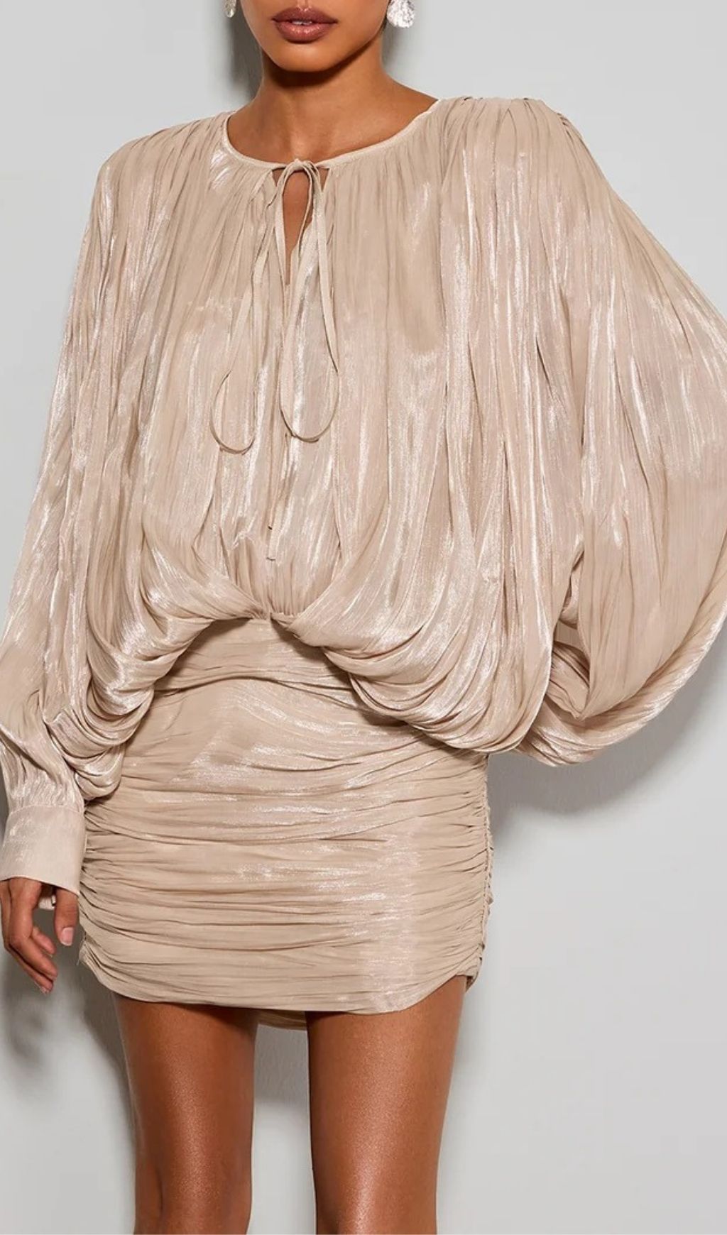 0161ca3d66f0e55544d94d0060ca666f.jpg Fashionslee Women Borven Balloon Sleeve Ruched Mini Dress
