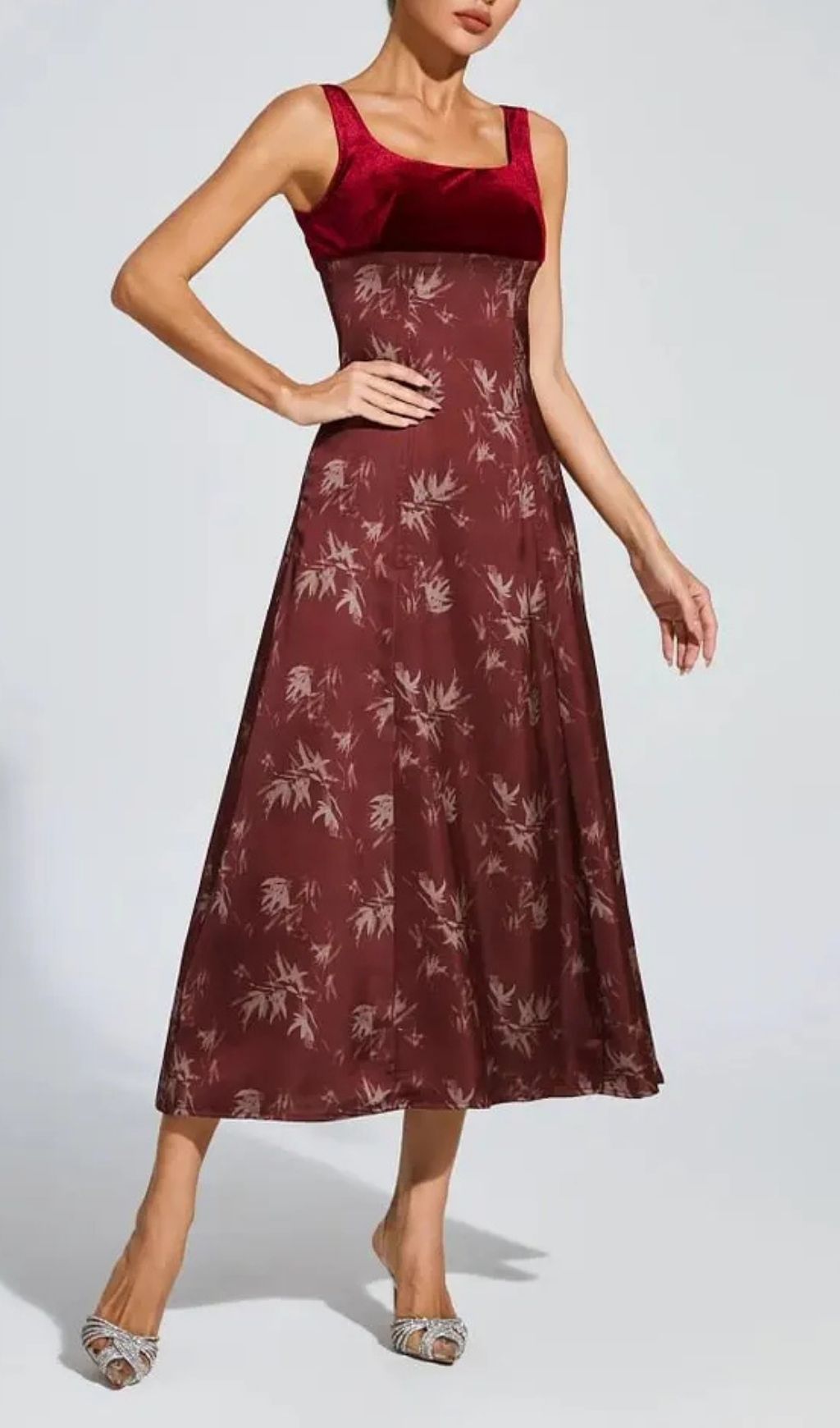 Lucy Retro Square Neck Print Suspender Midi Dress - Burgundy