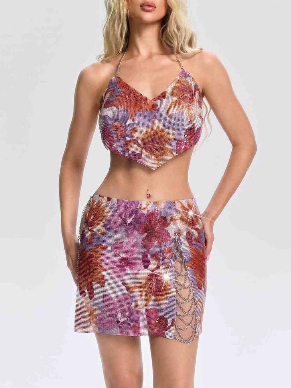 08969a0e007ad38742fee636c4f88b83 Uveria V Neck Chainmail Floral Skirt Set