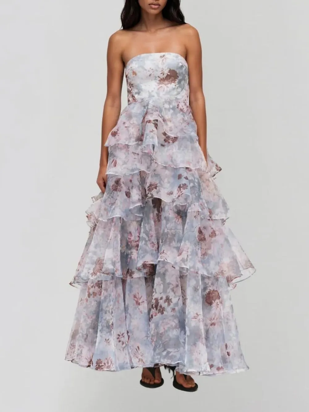 13198029f51dba880f6a23962880dc7a Kylden Strapless Floral Tiered Maxi Dress