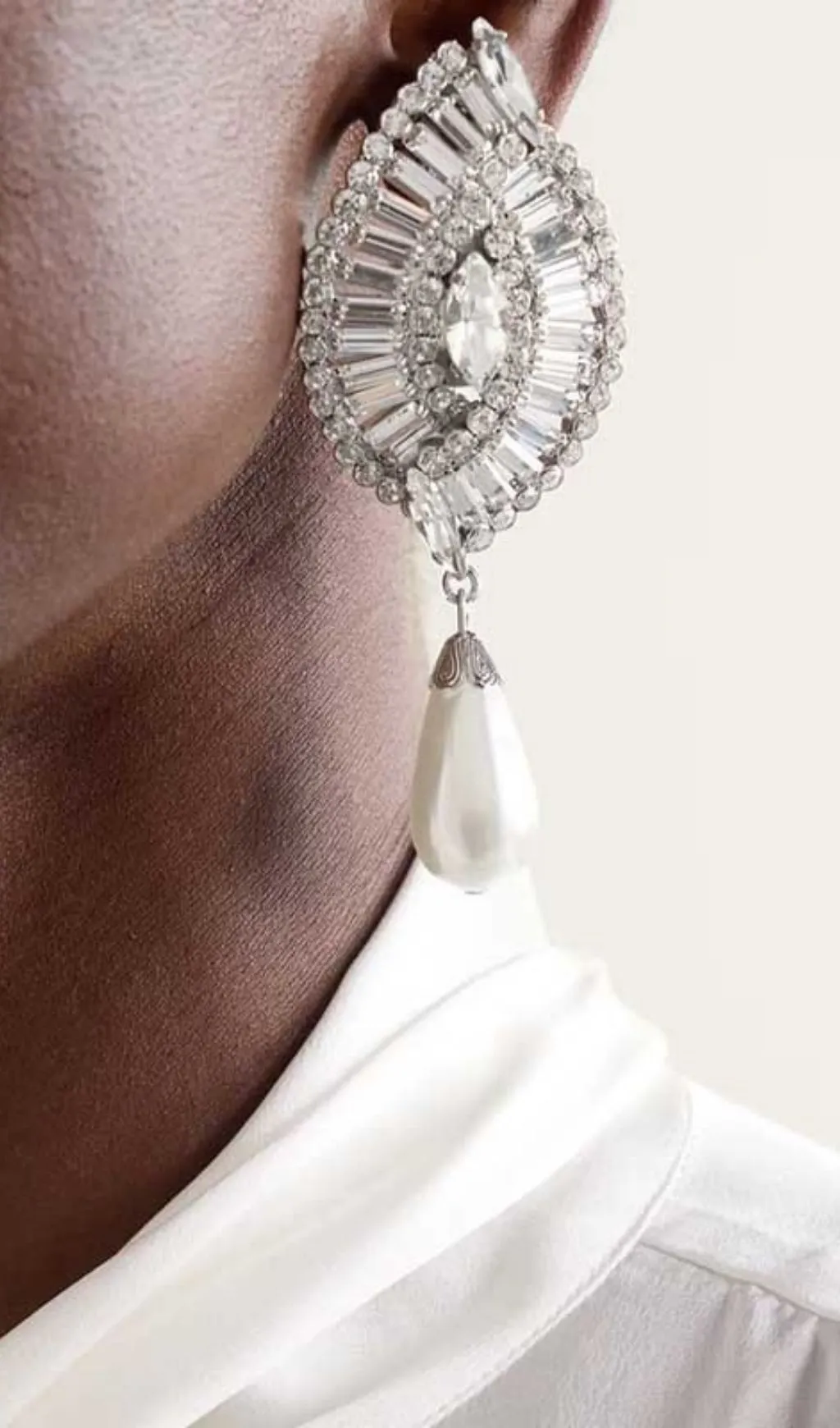 Oaelix Rhinestone Pearl Earrings