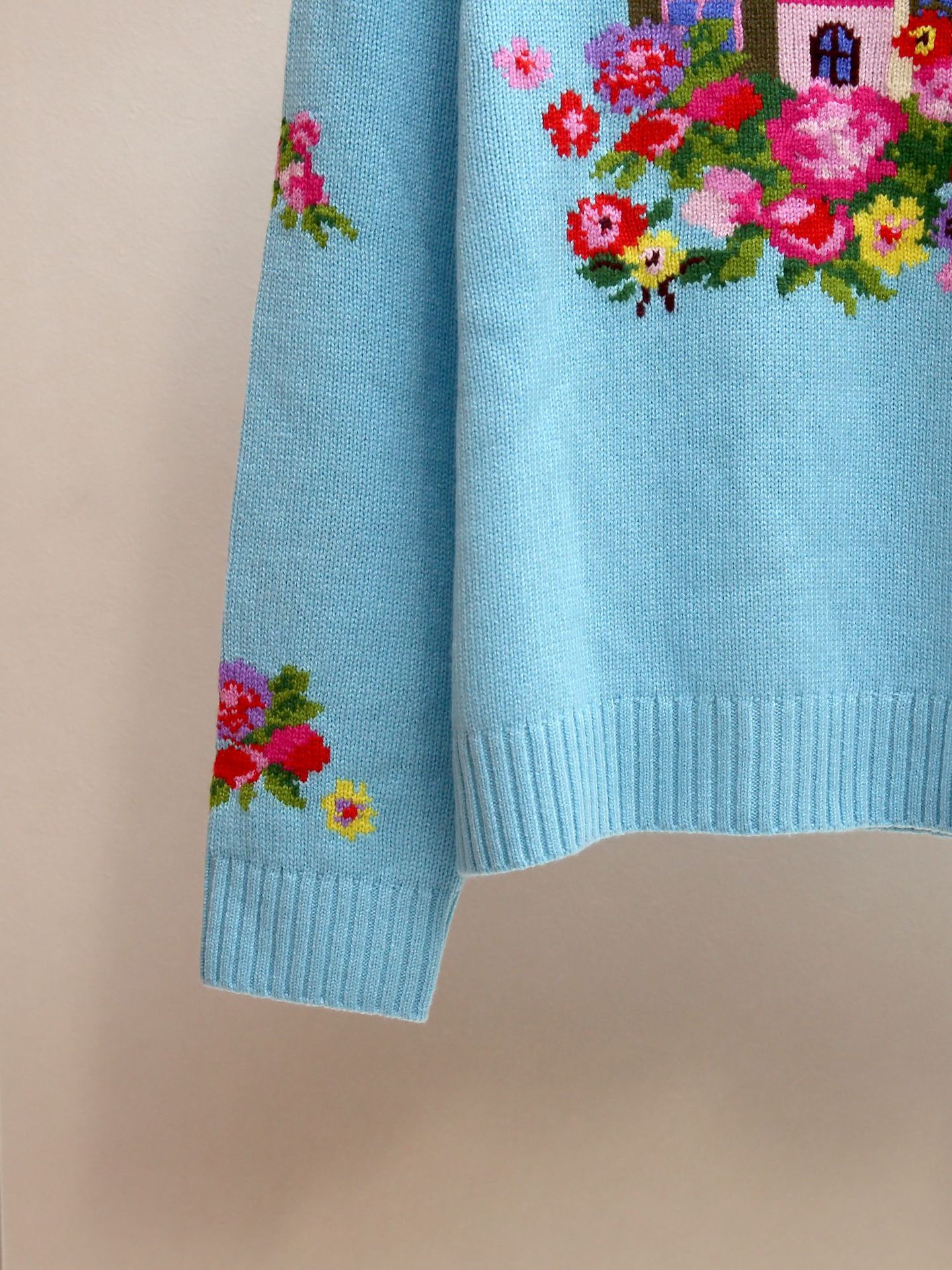 Jaheim Blue Floral Sweater - OWNCI