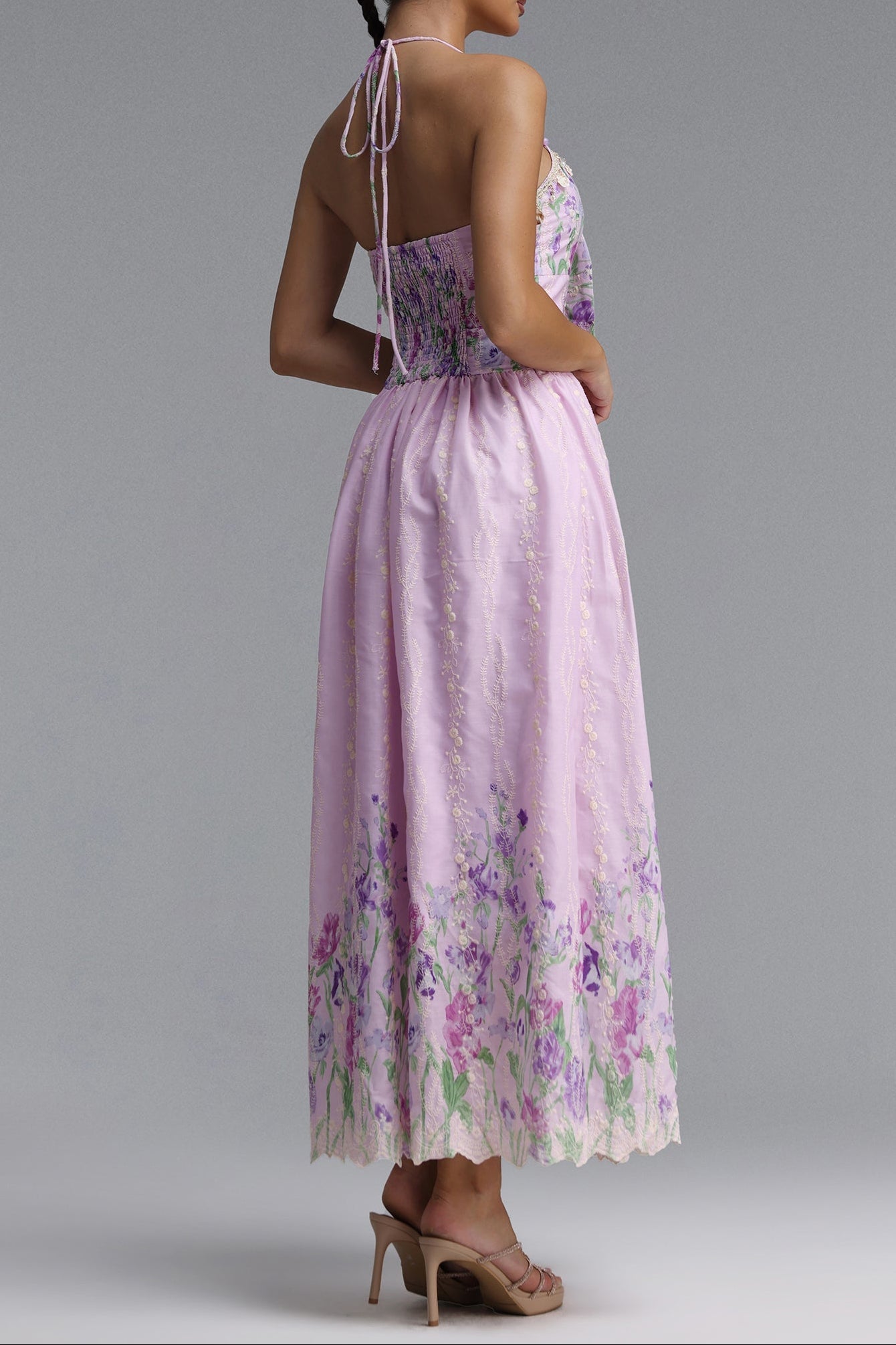 2709eeb90eb56f5c338d815c694a4c30 Halter Spaghetti Strap Bow Front Floral Embroidery Midi Dress