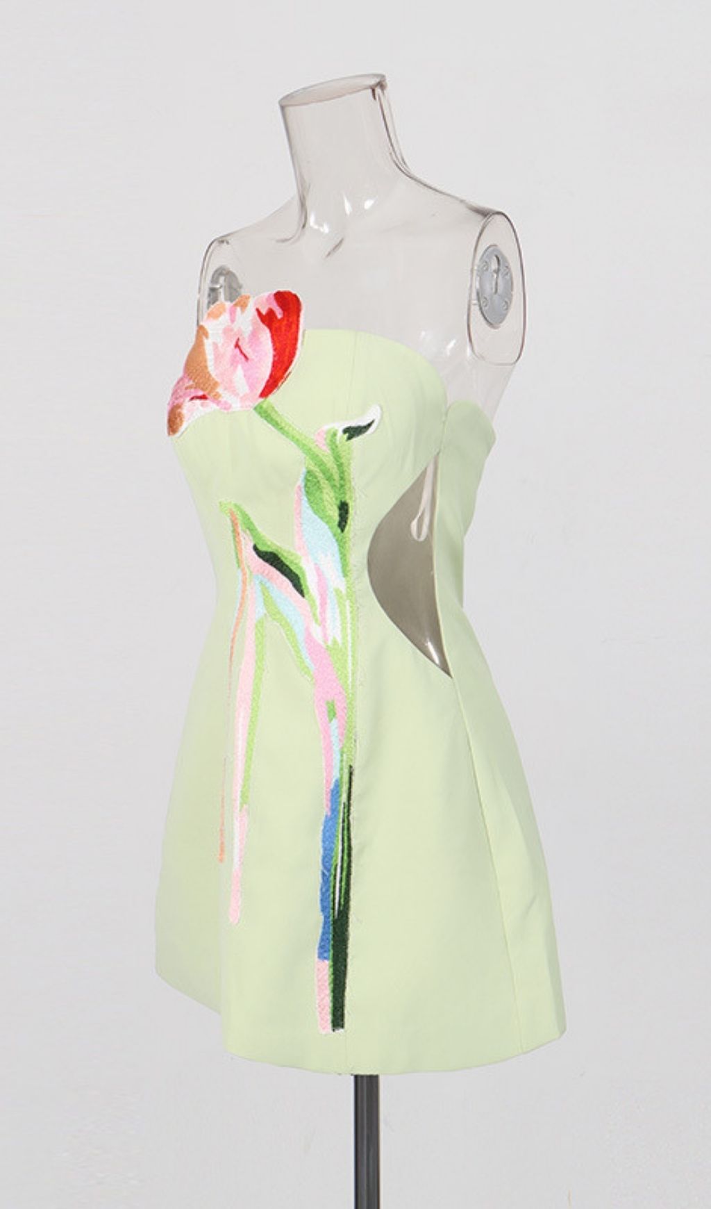 Fashionslee Women Leona Green Strapless Flower Embroidery Mini Dress
