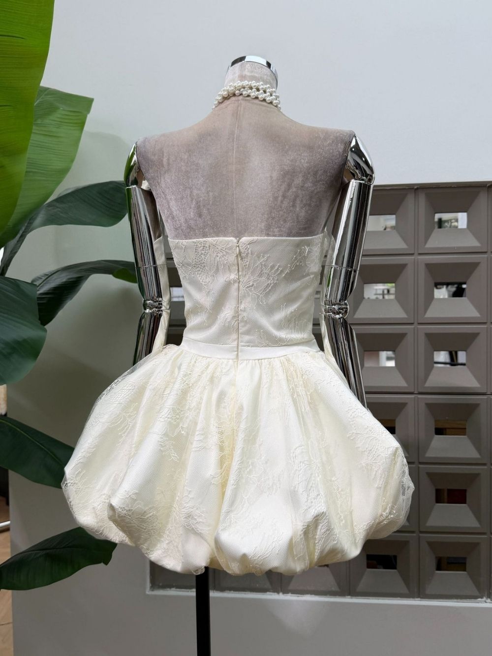 2d667d30ac1d0e9c61846134e4a168ae Kamya Apricot Strapless Lace Mini Dress