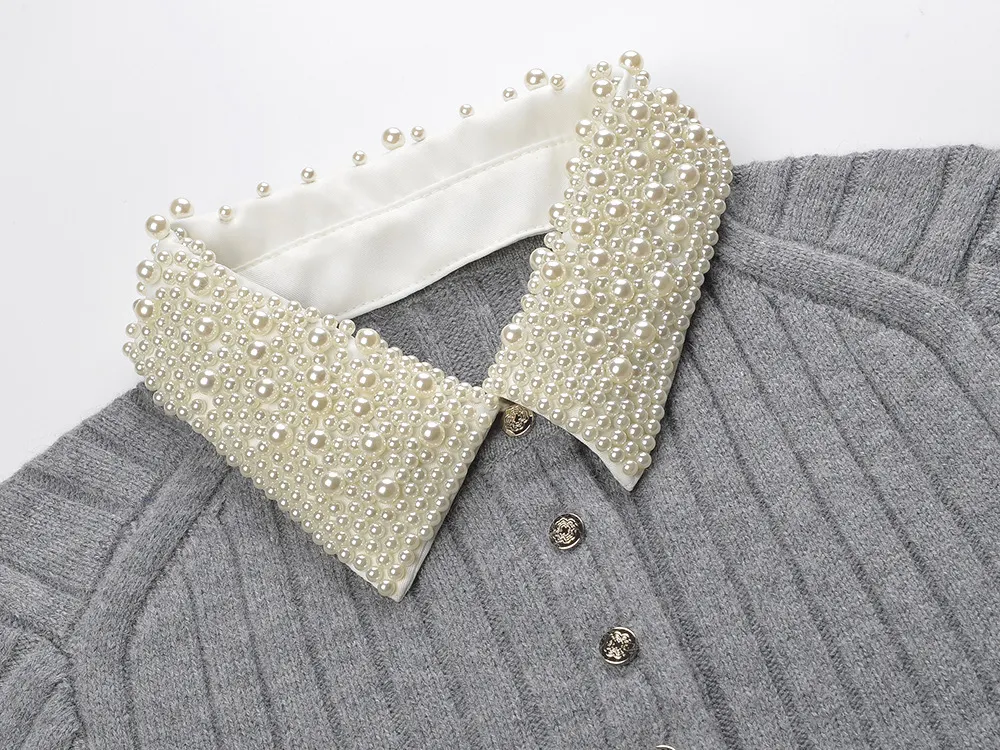 31bcd123e5ad74018322d0442fe4589b Beaded Collar Ribbed Sweater